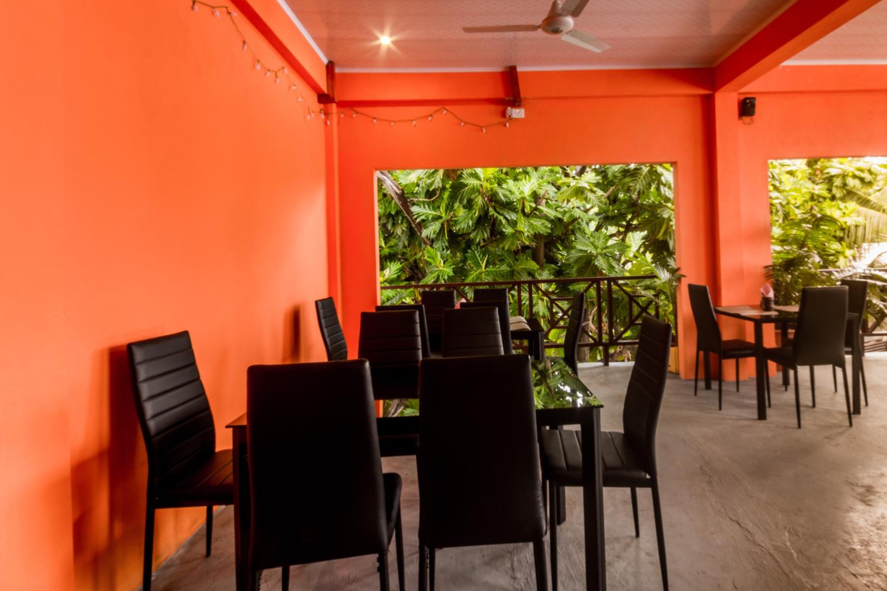Olhumathi View Inn