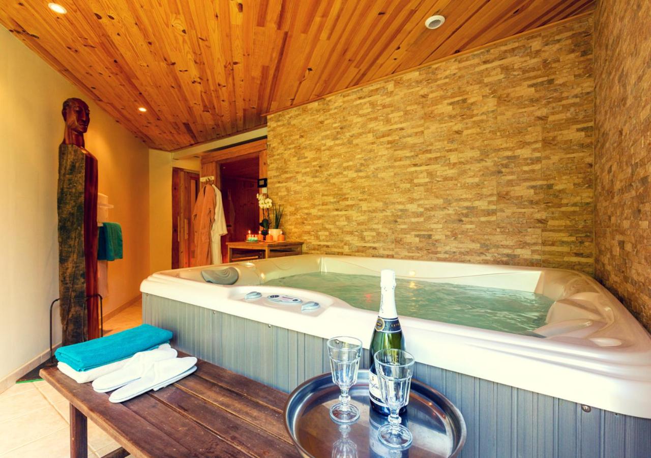 SAUNA - JACUZZI - 100% PRIVÉ - L'ESTANTADA view 2