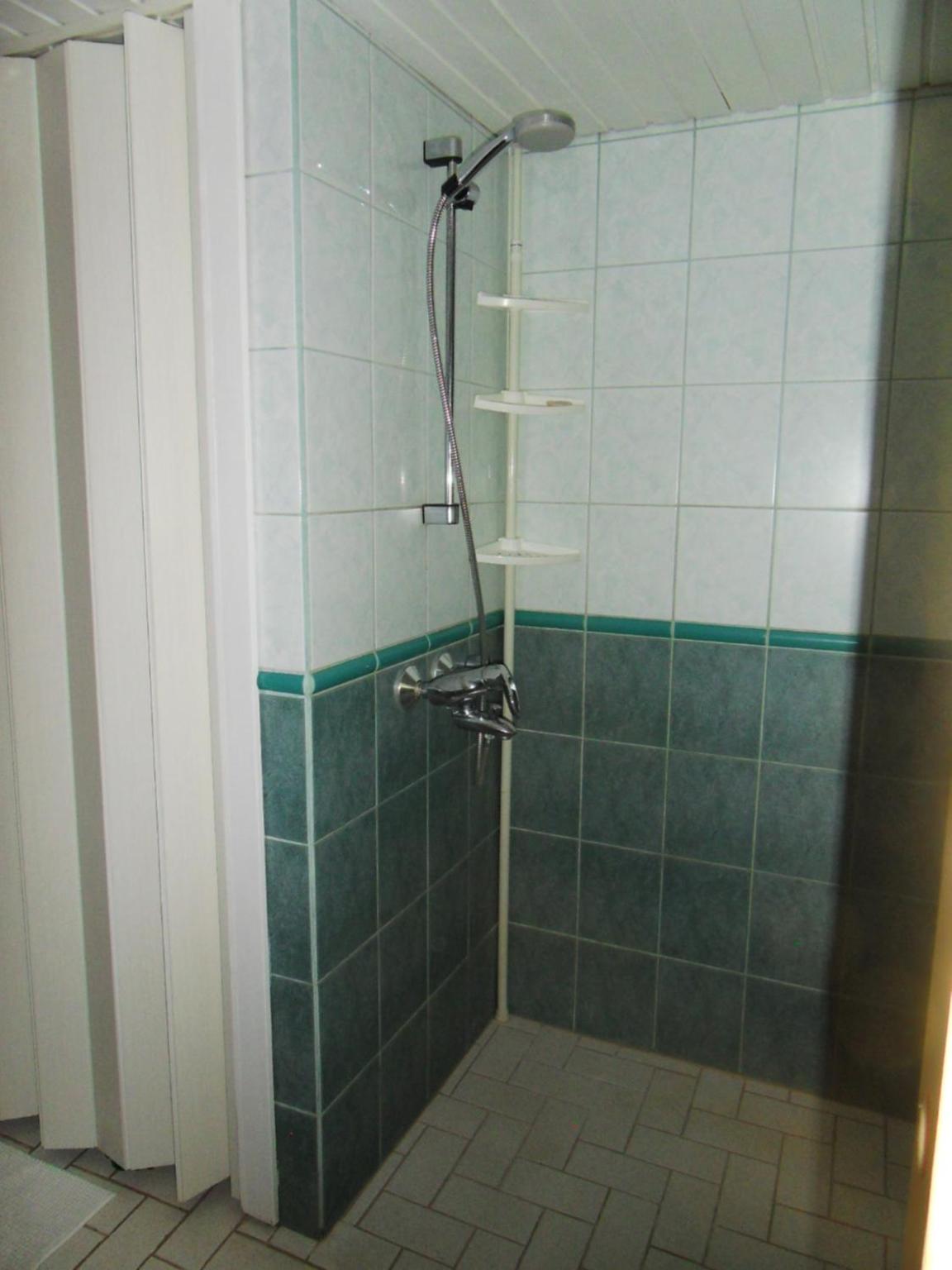 Photo 32