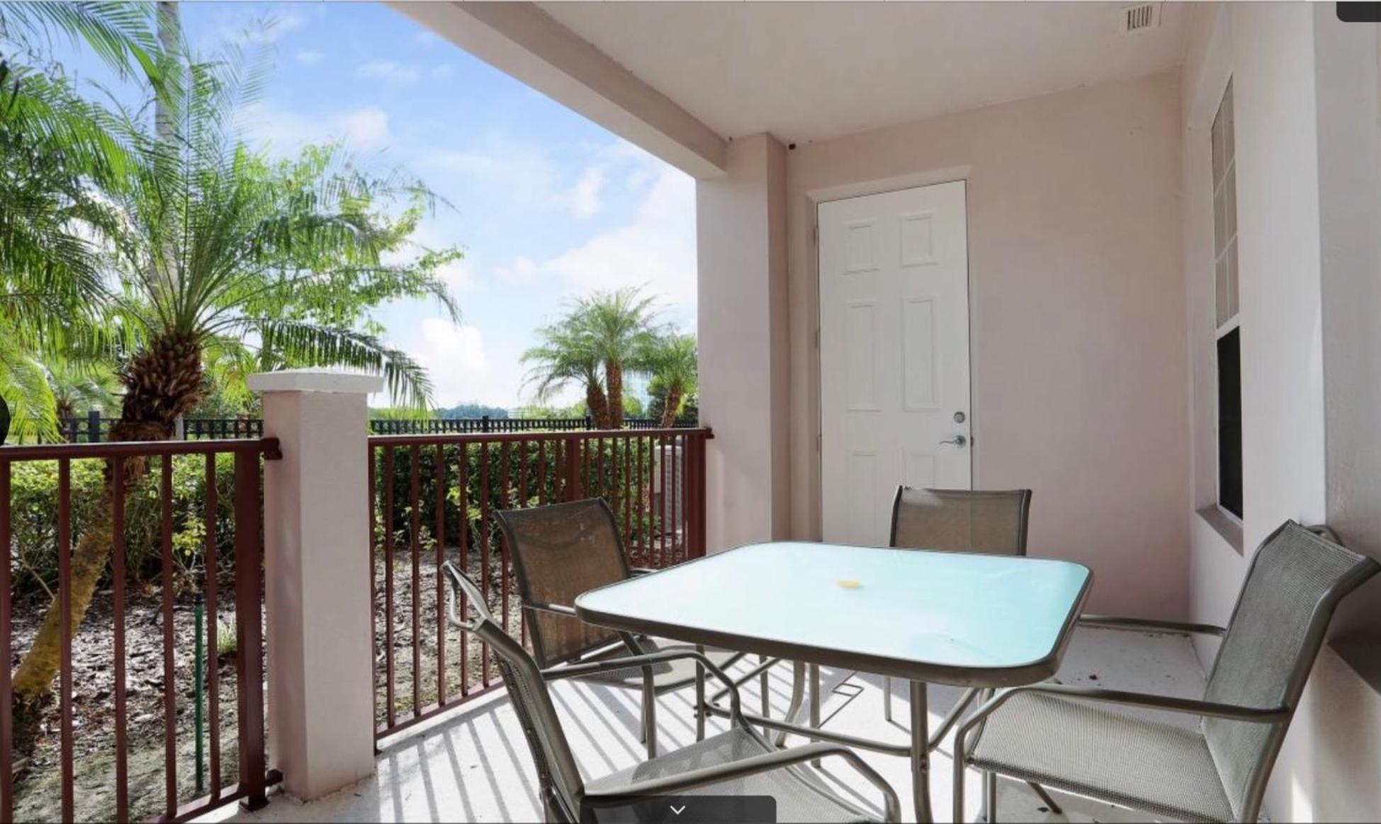 Executive 3 Bedroom Villa at Universal,Convention Center, Vista Cay