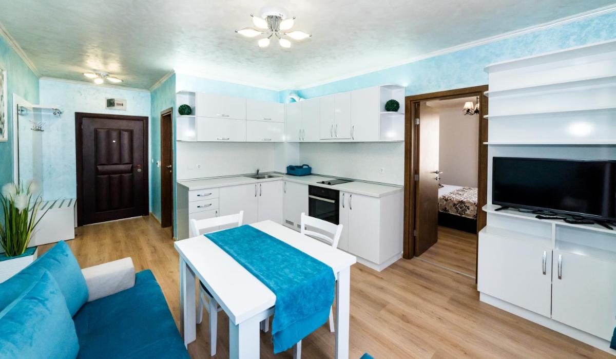 Stela Apartments