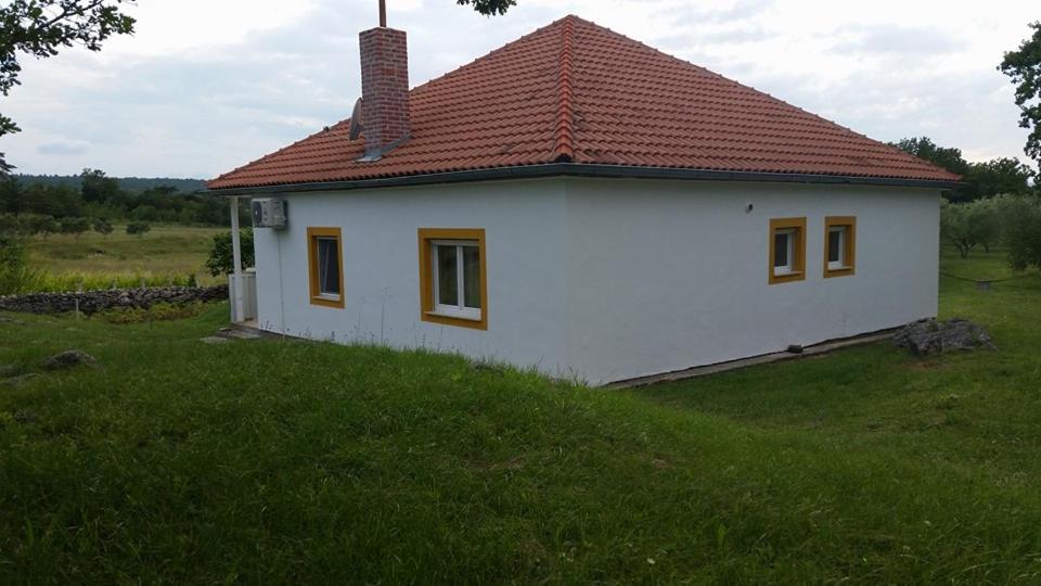 Photo 36
