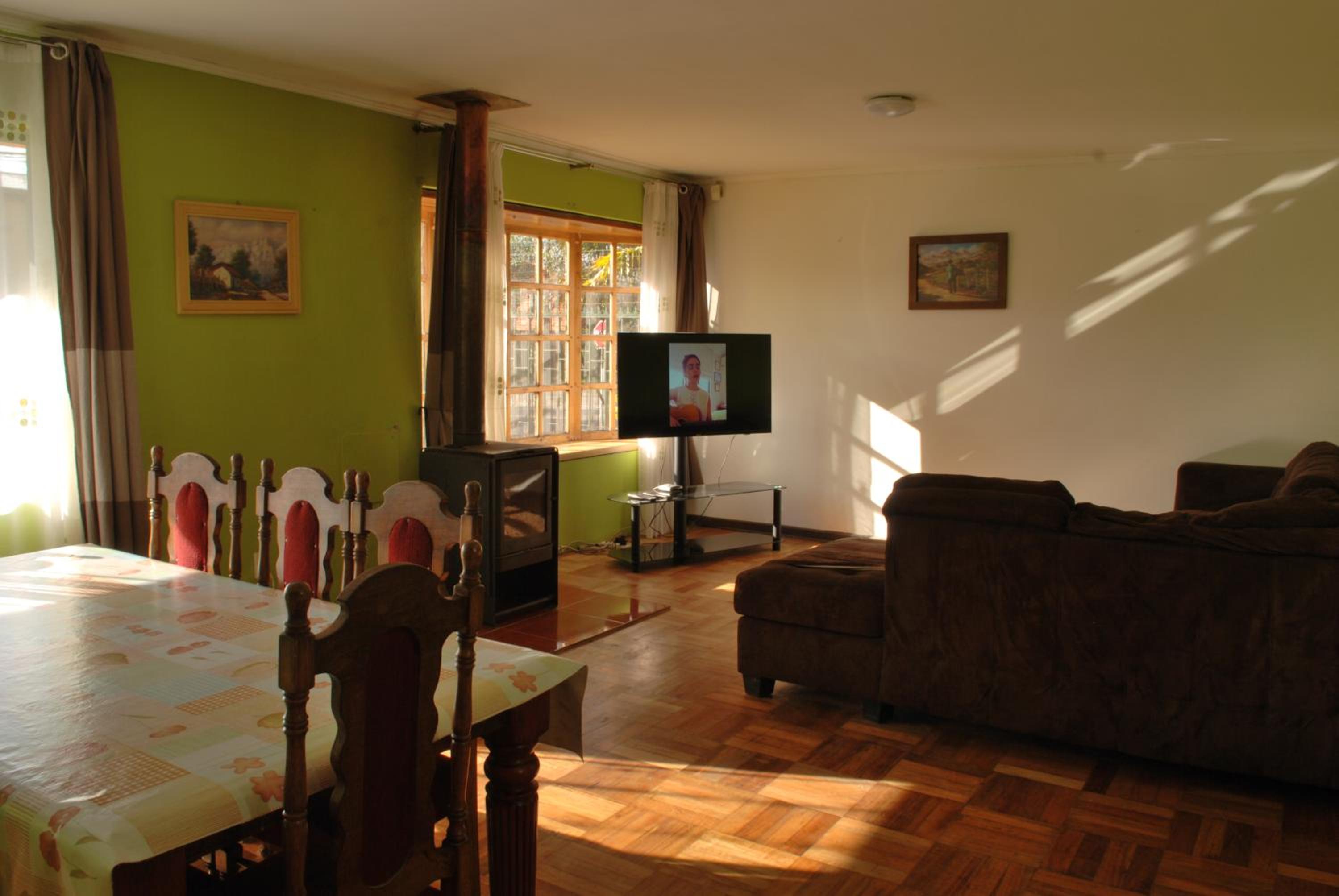 La Casa Toesca