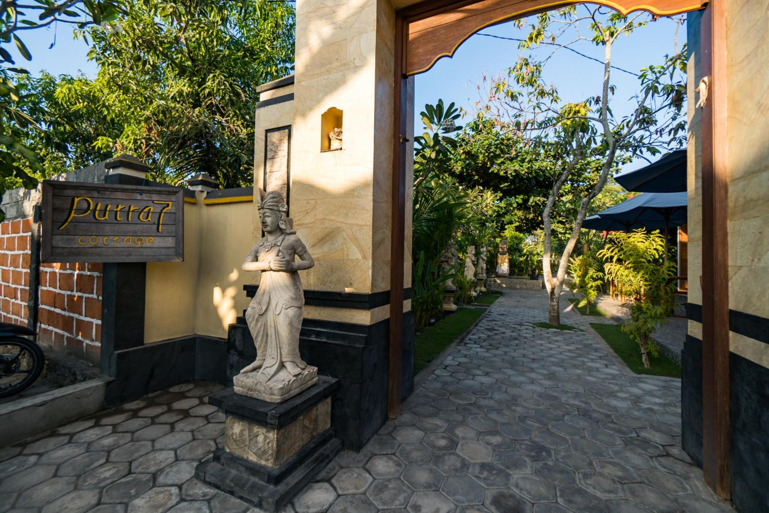 Putra 7 Cottage
