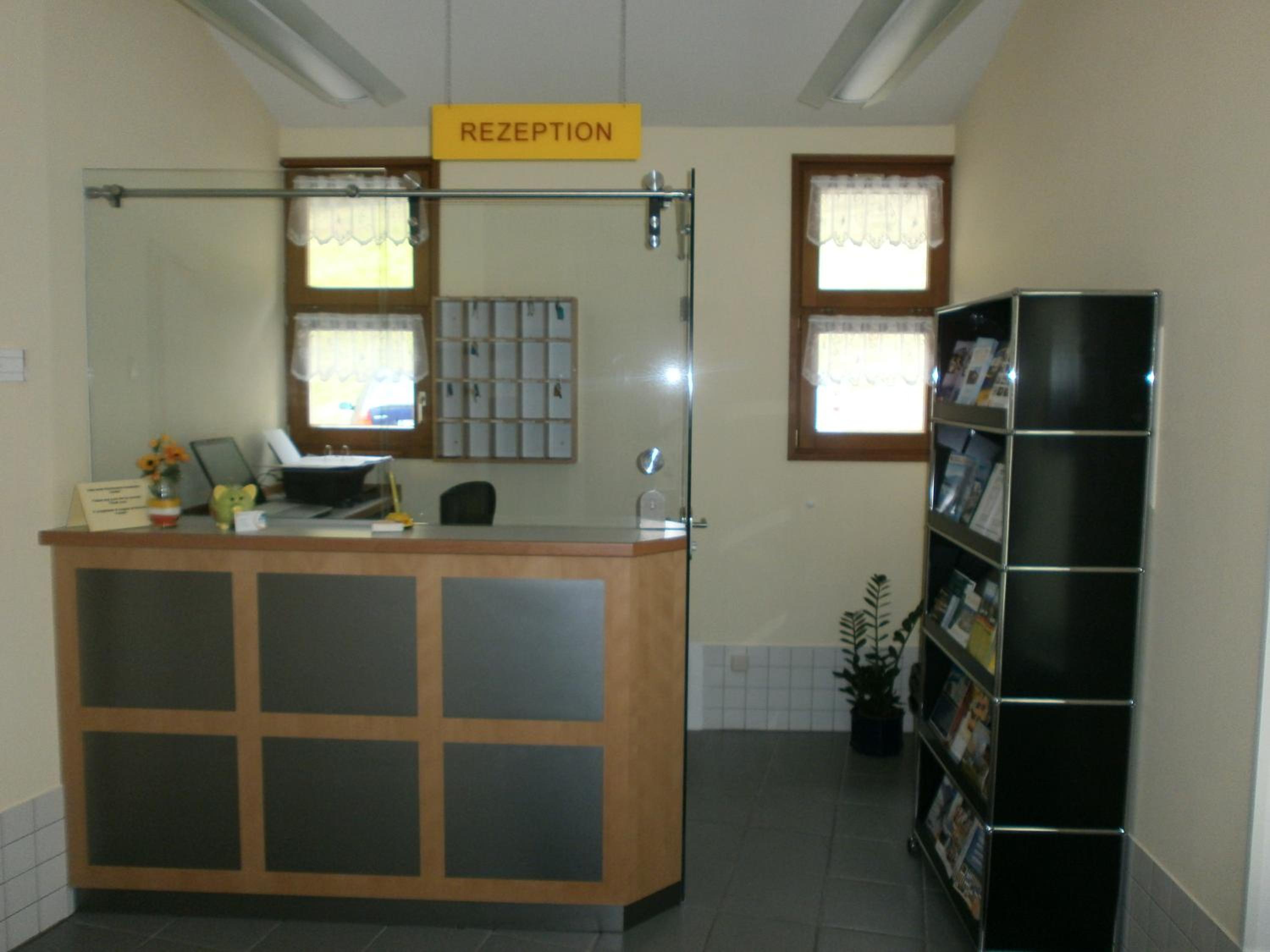 Photo 44