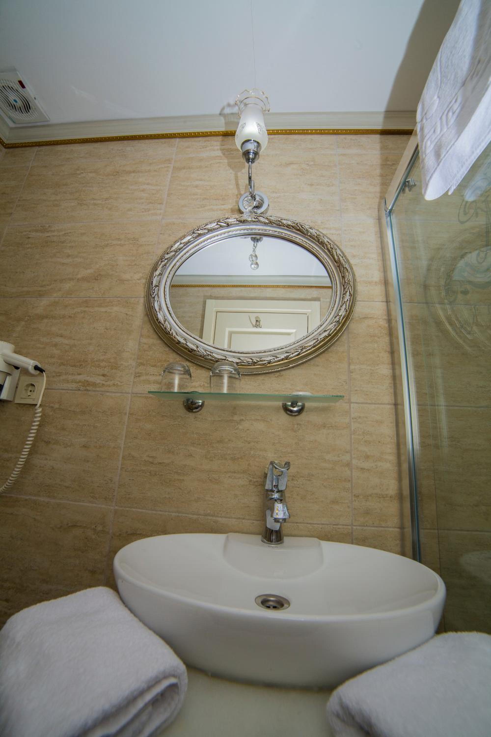 HHK Hotel - Image 22