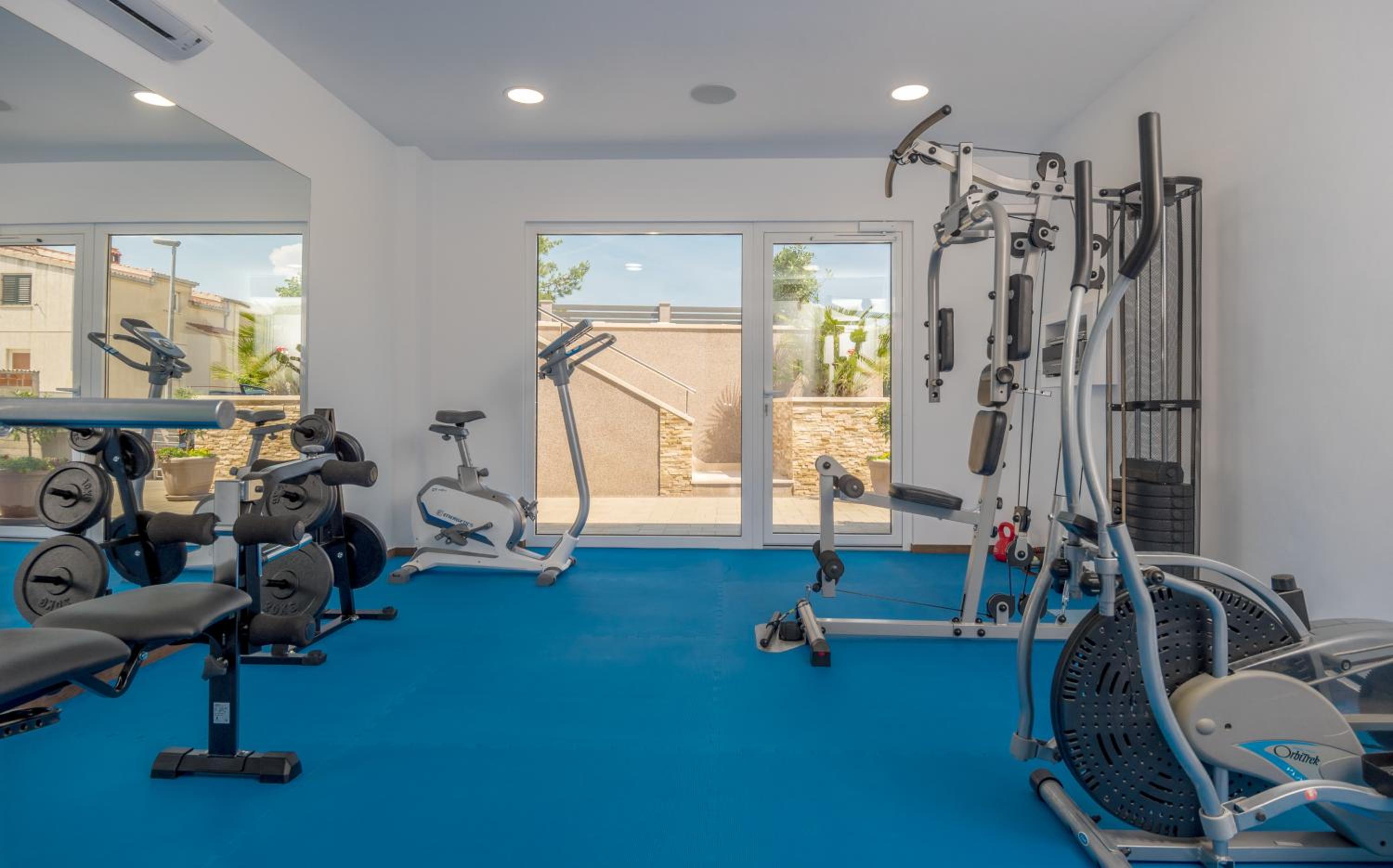 Photo 47