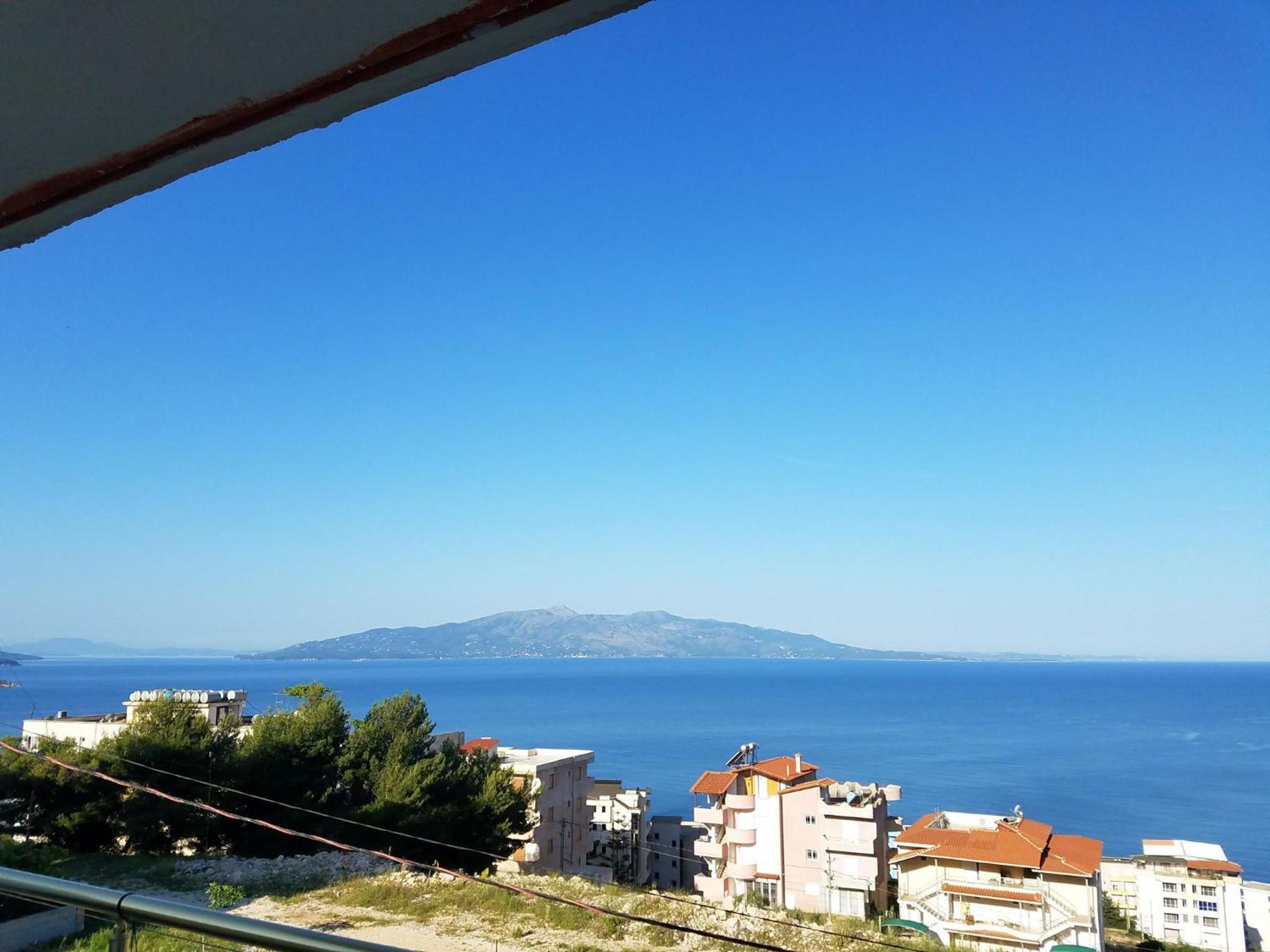 Ledion Apartments
