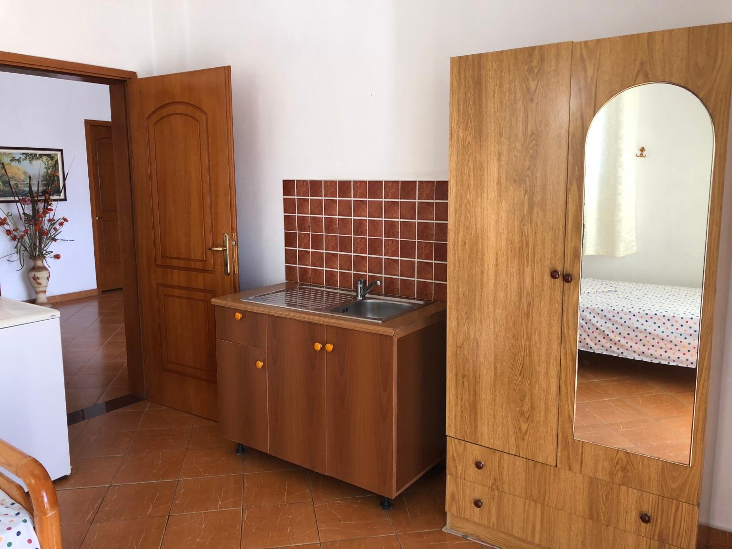 Guest House 