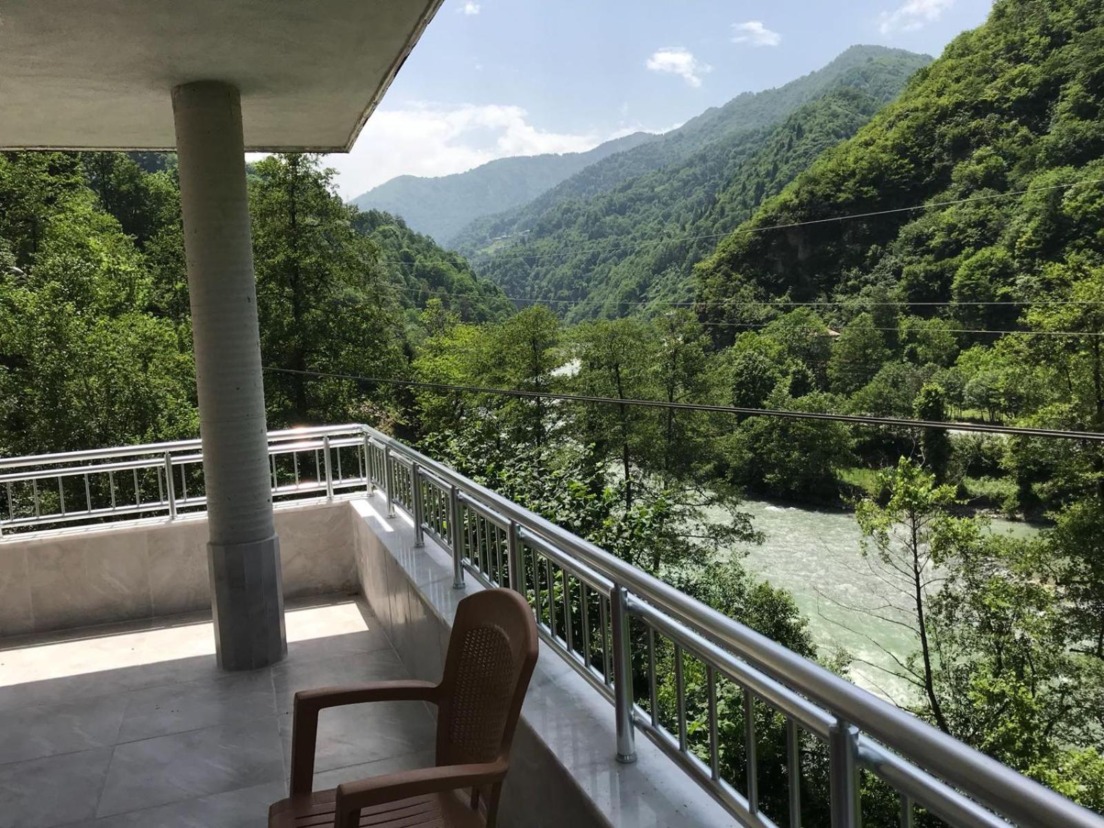 balcony