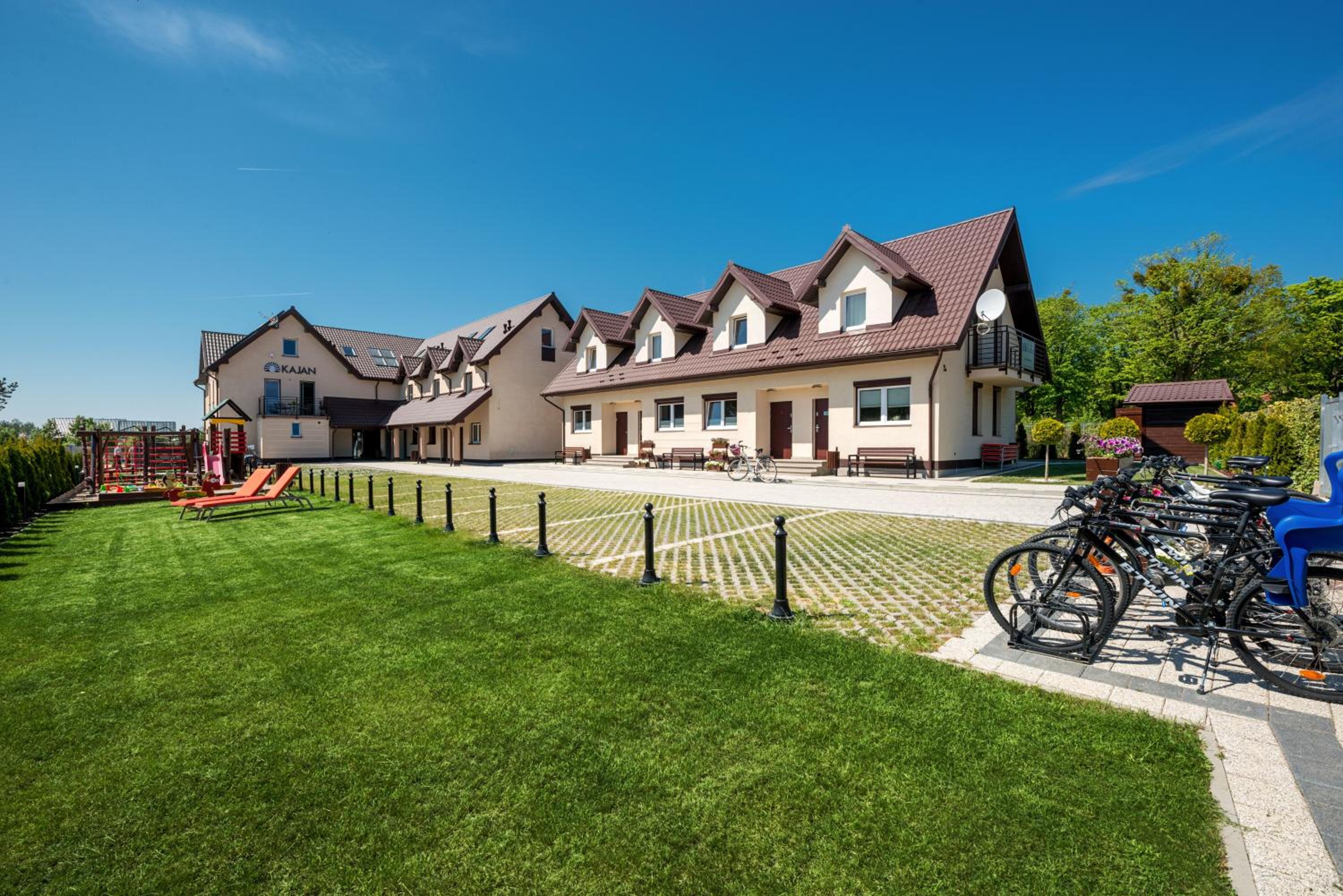 Apartamenty, Domki i Pokoje ze śniadaniem Kajan