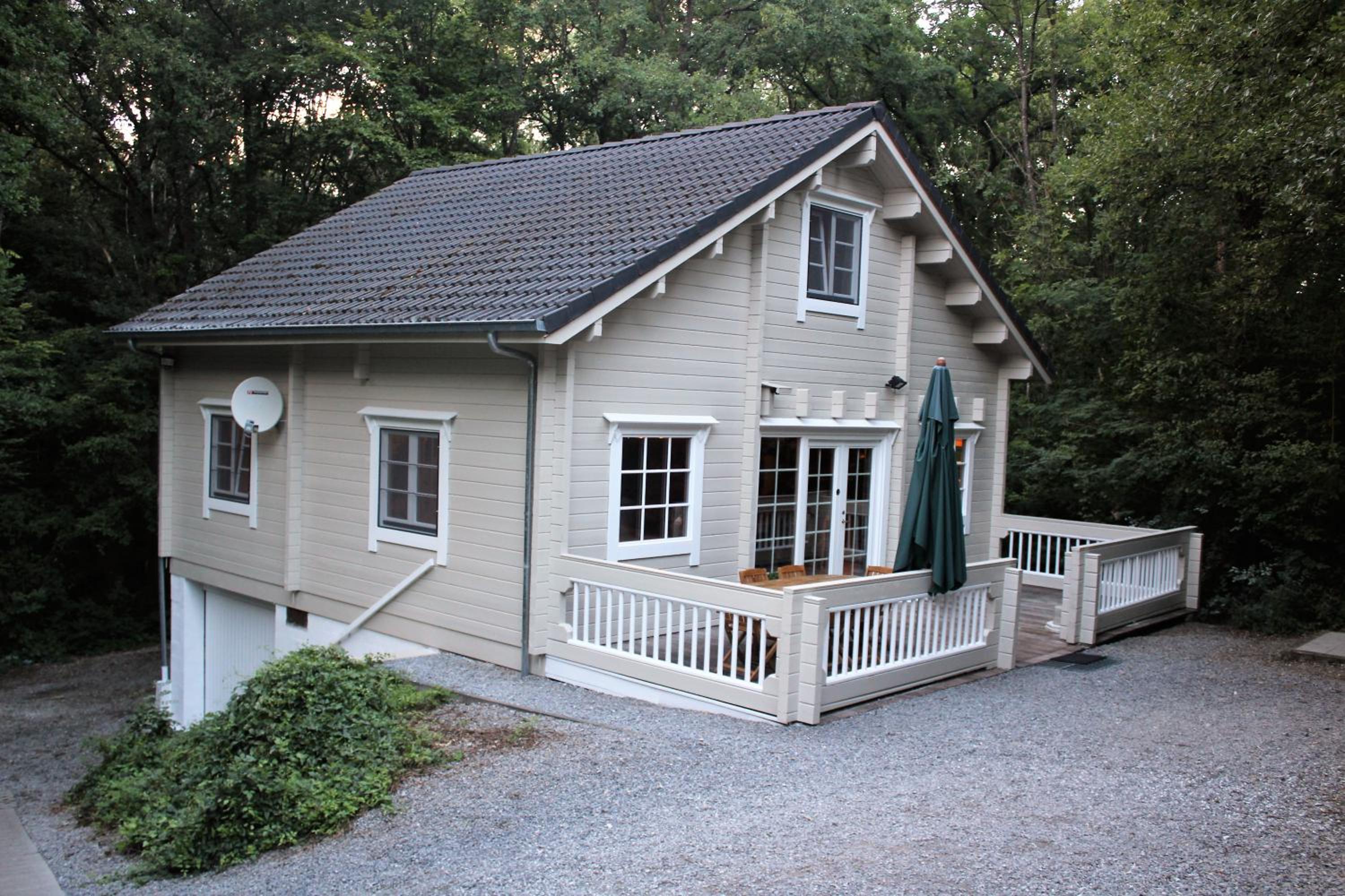 Photo 7