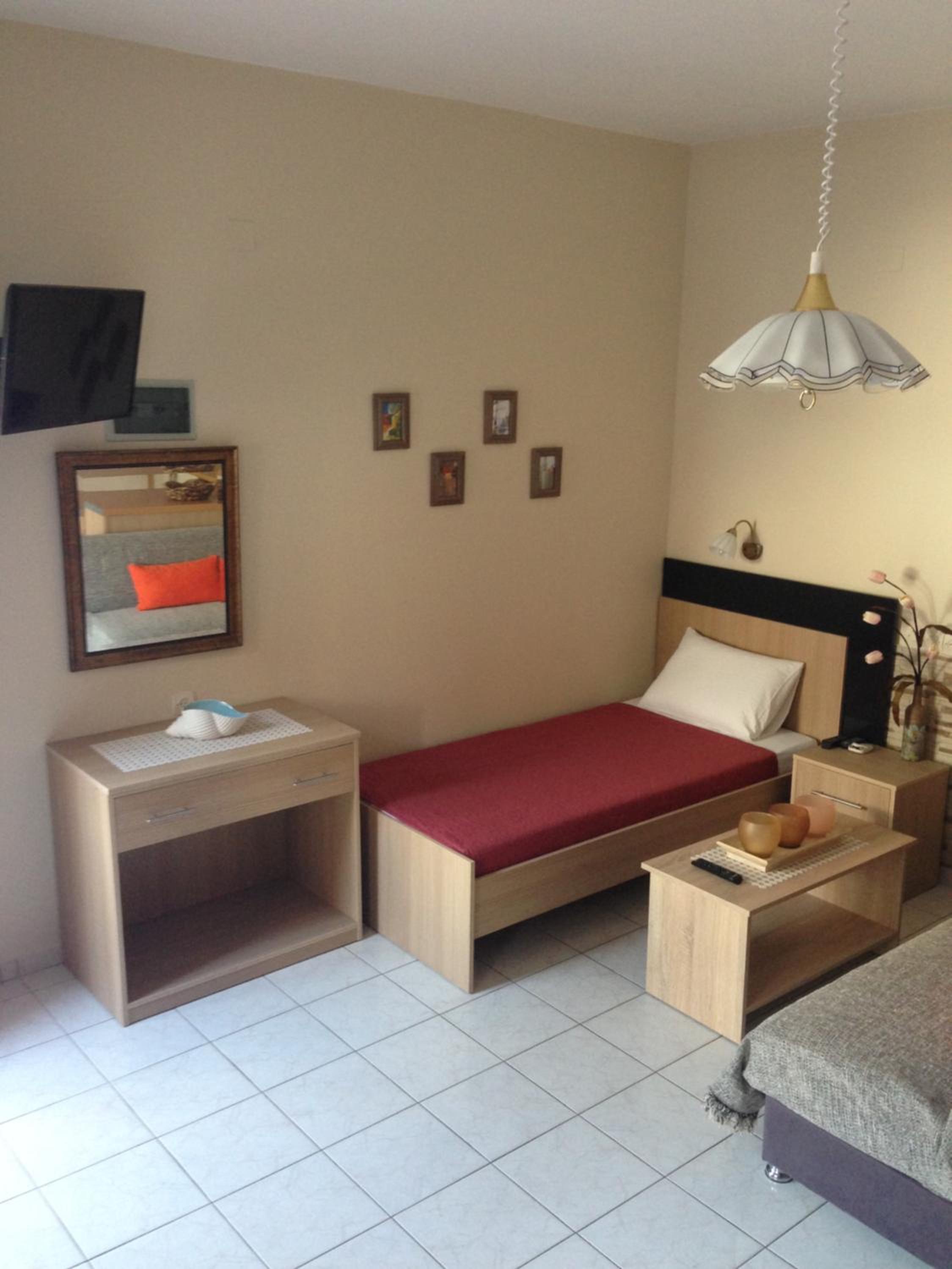 Photo 42