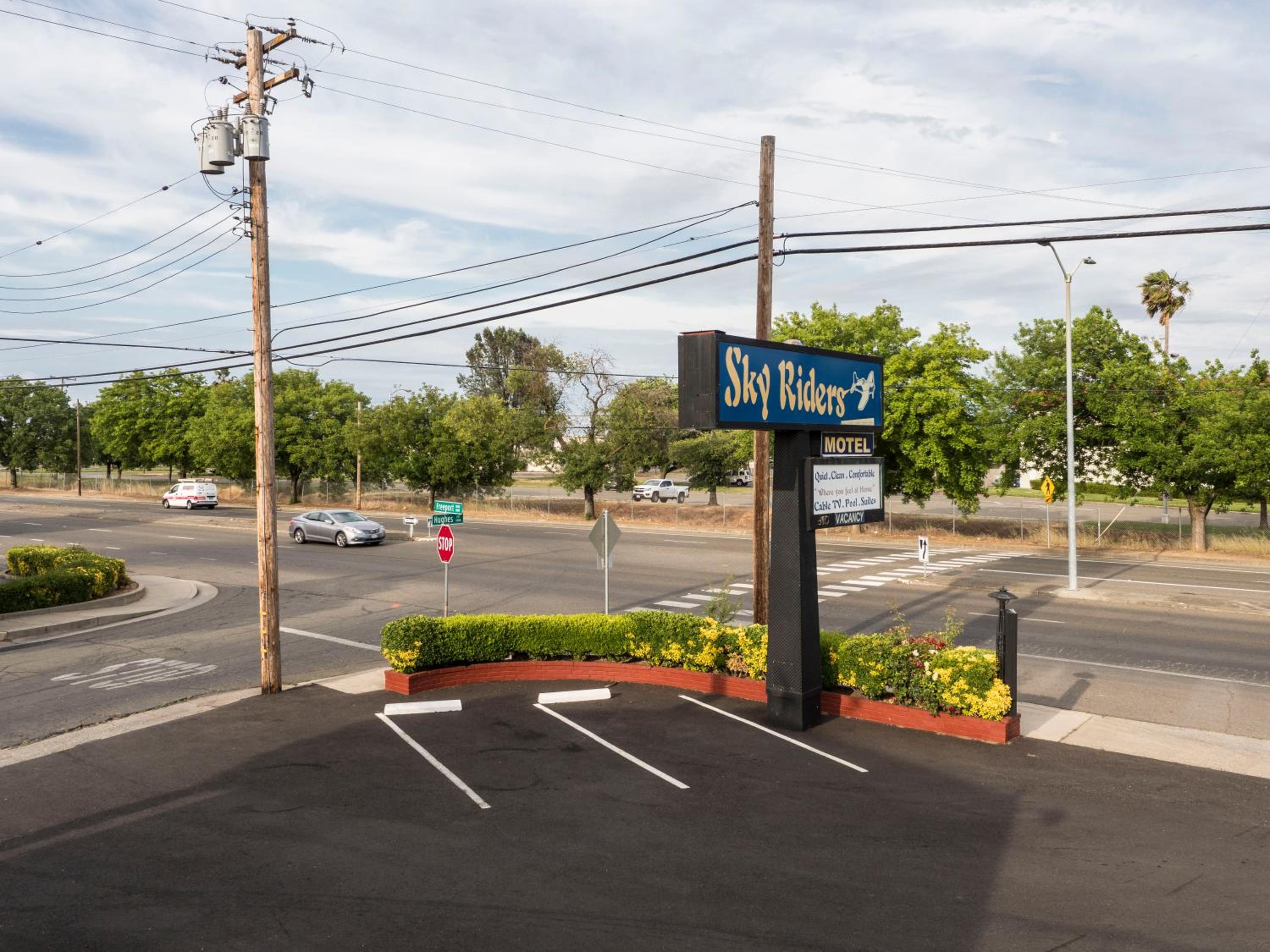 Sky Riders Motel