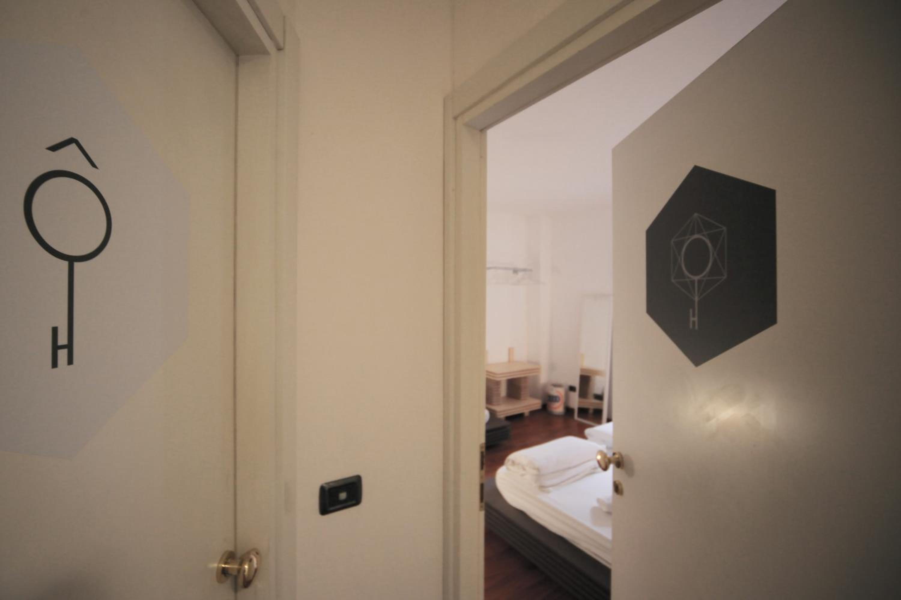 Dopa Hostel