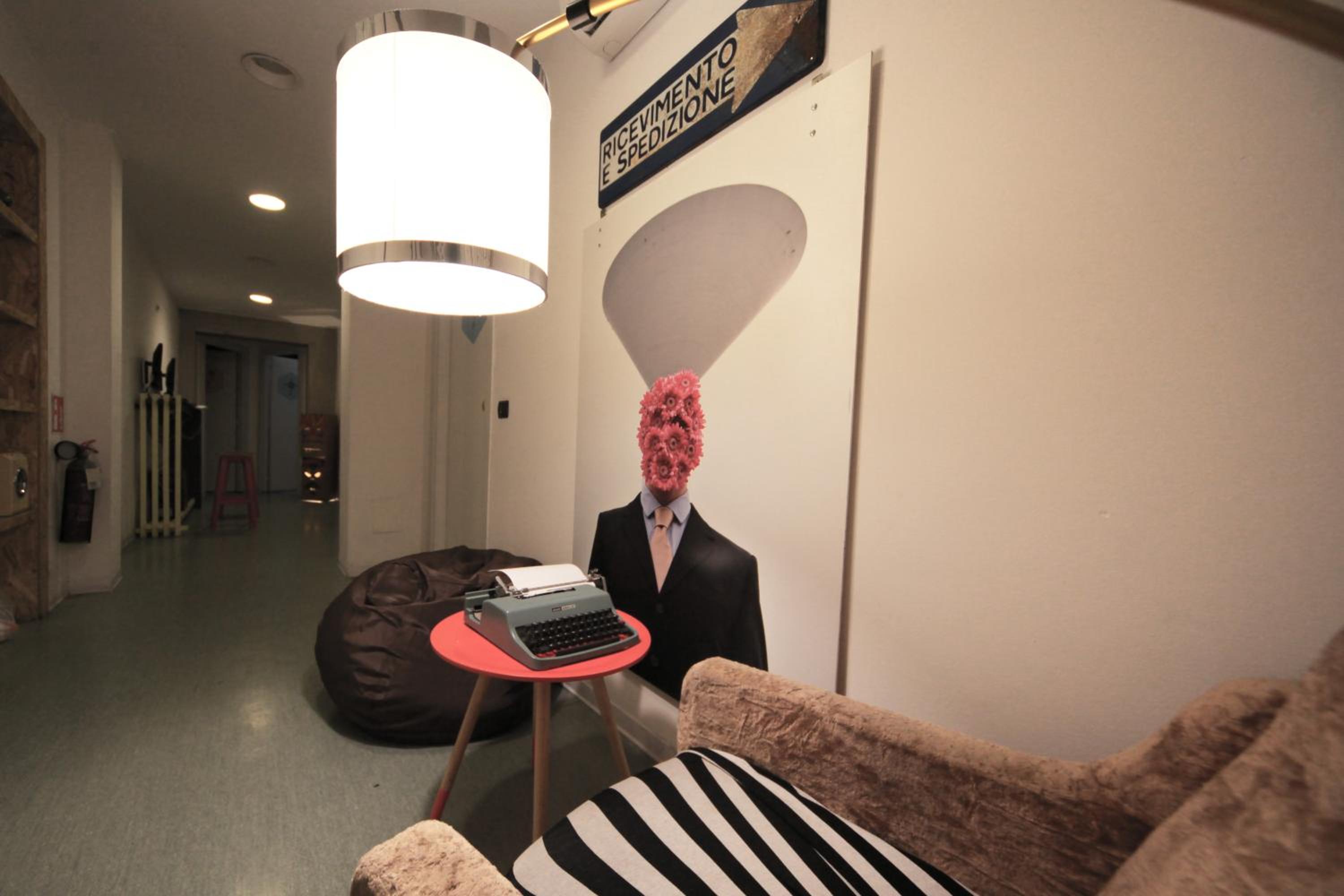 lounge