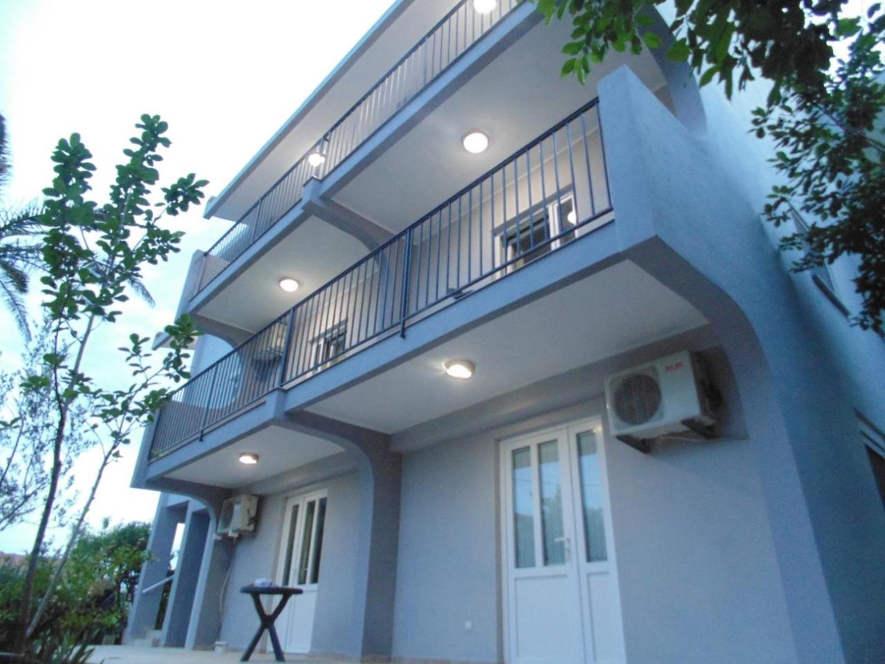 Apartments Macaso