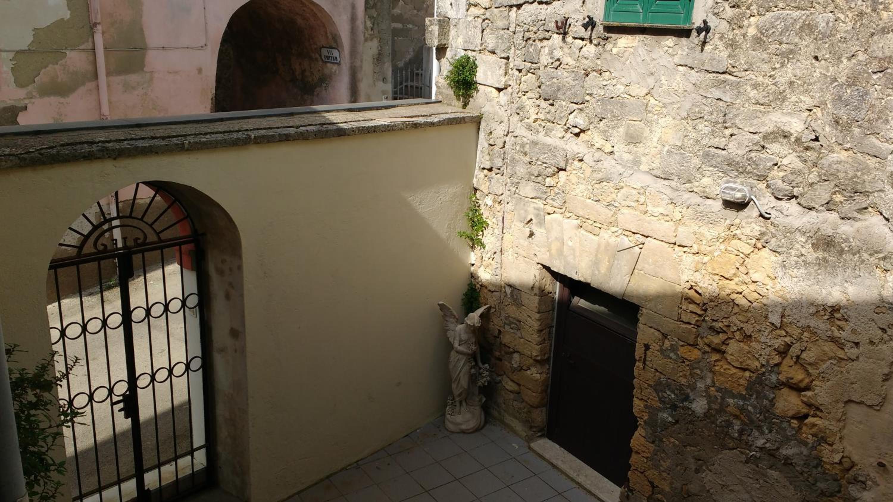 Corte d'Anglona, typical Sardinia view 4