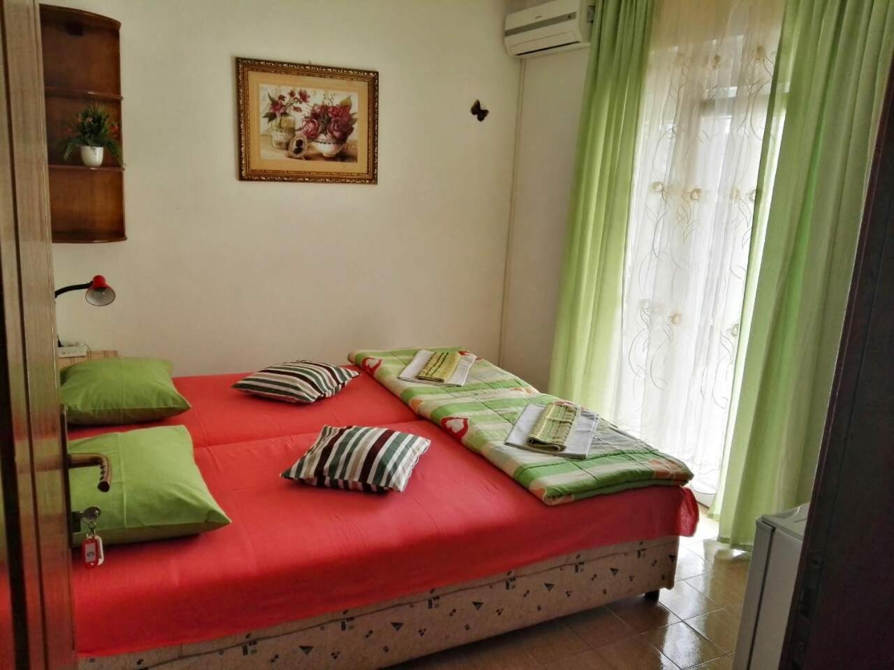 Photo 44