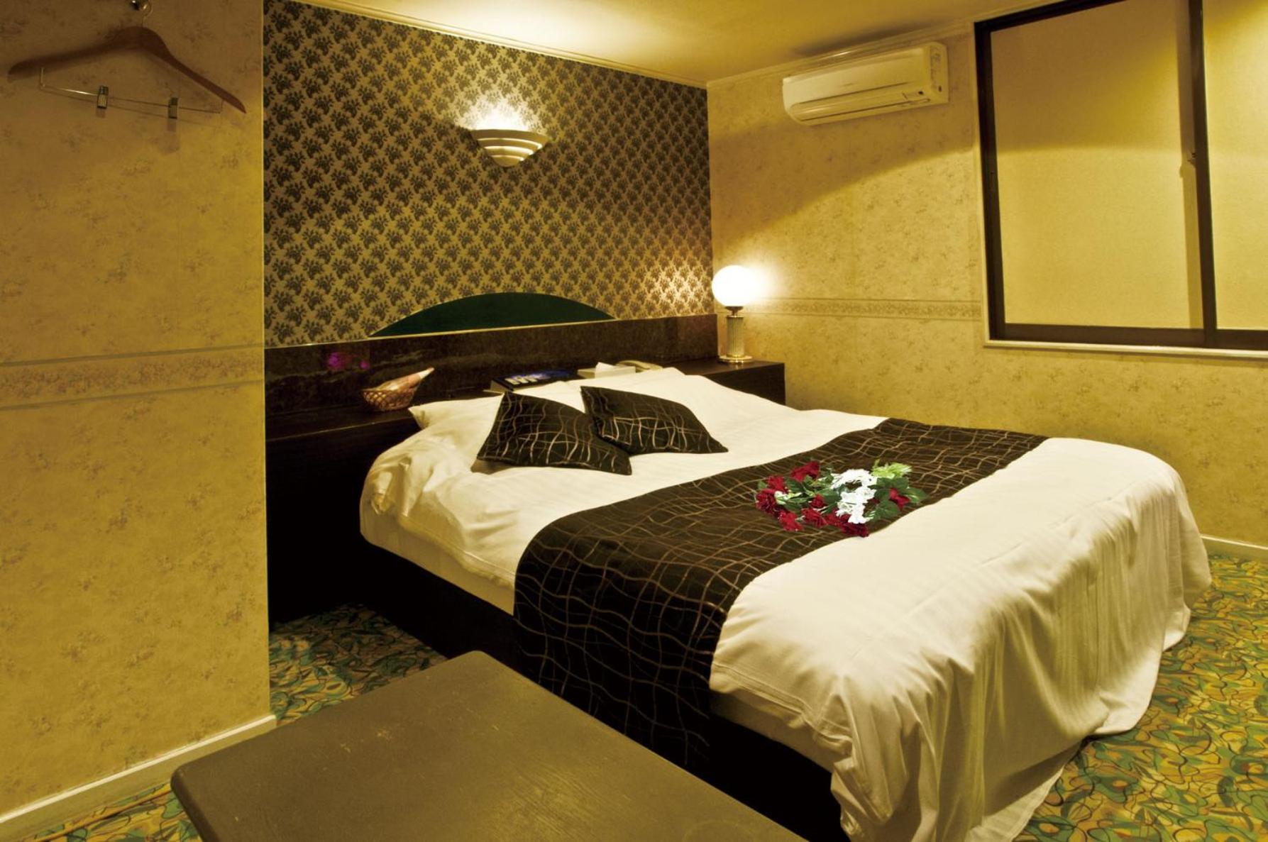 Hotel Hanabi (Love Hotel) view 4