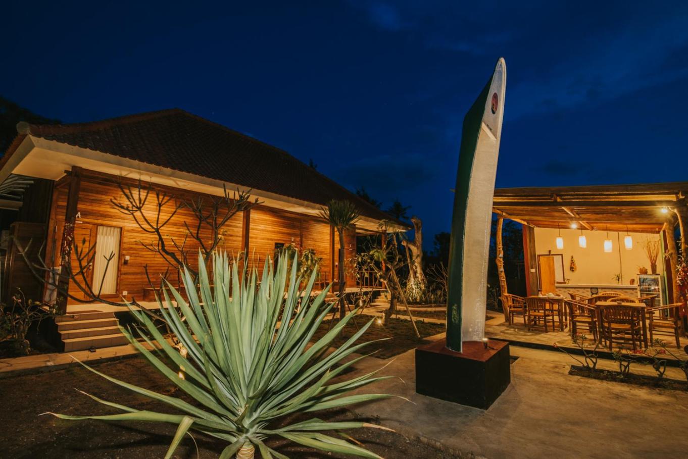 Devadav Hostel (Bunk Bed) Nusa Lembongan