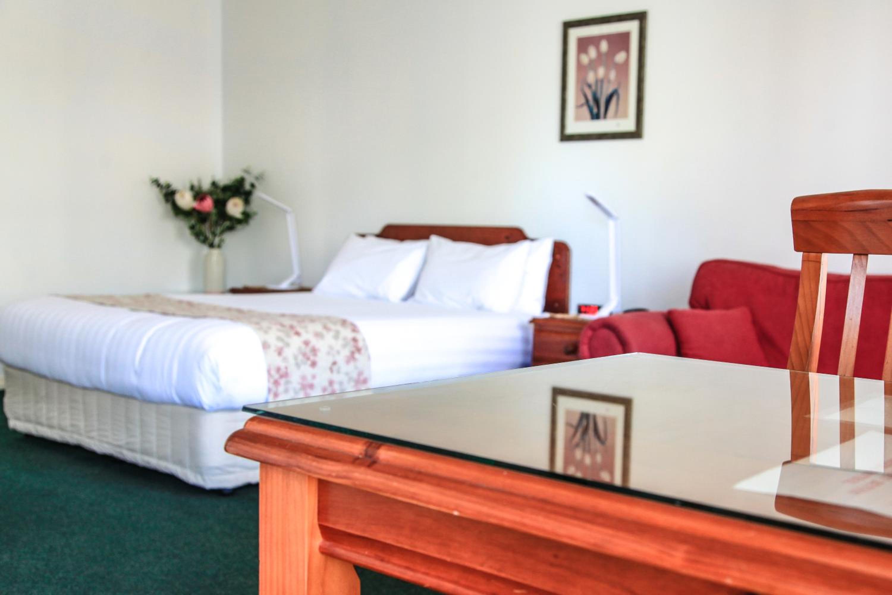 Maynestay Motel