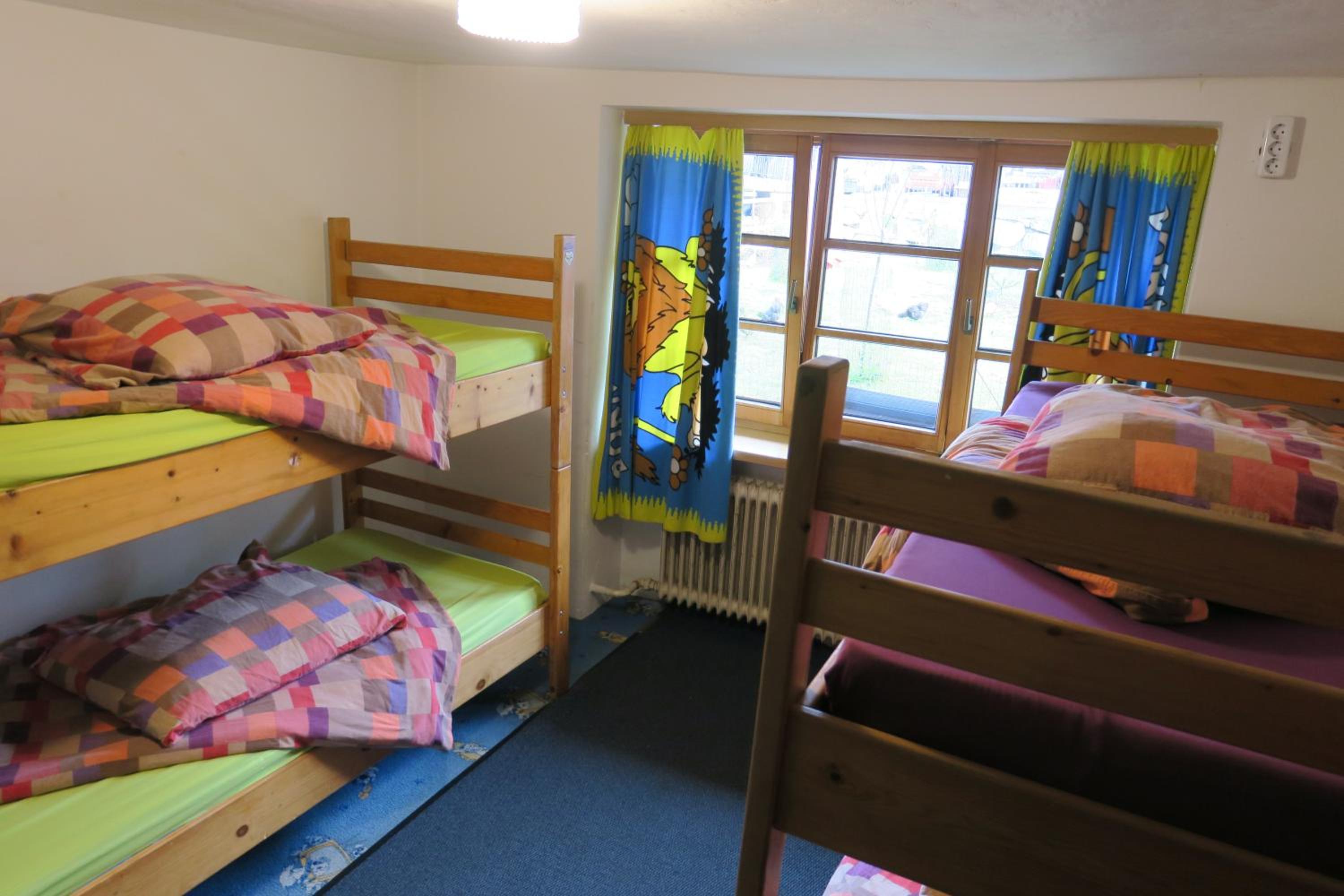 Photo 10