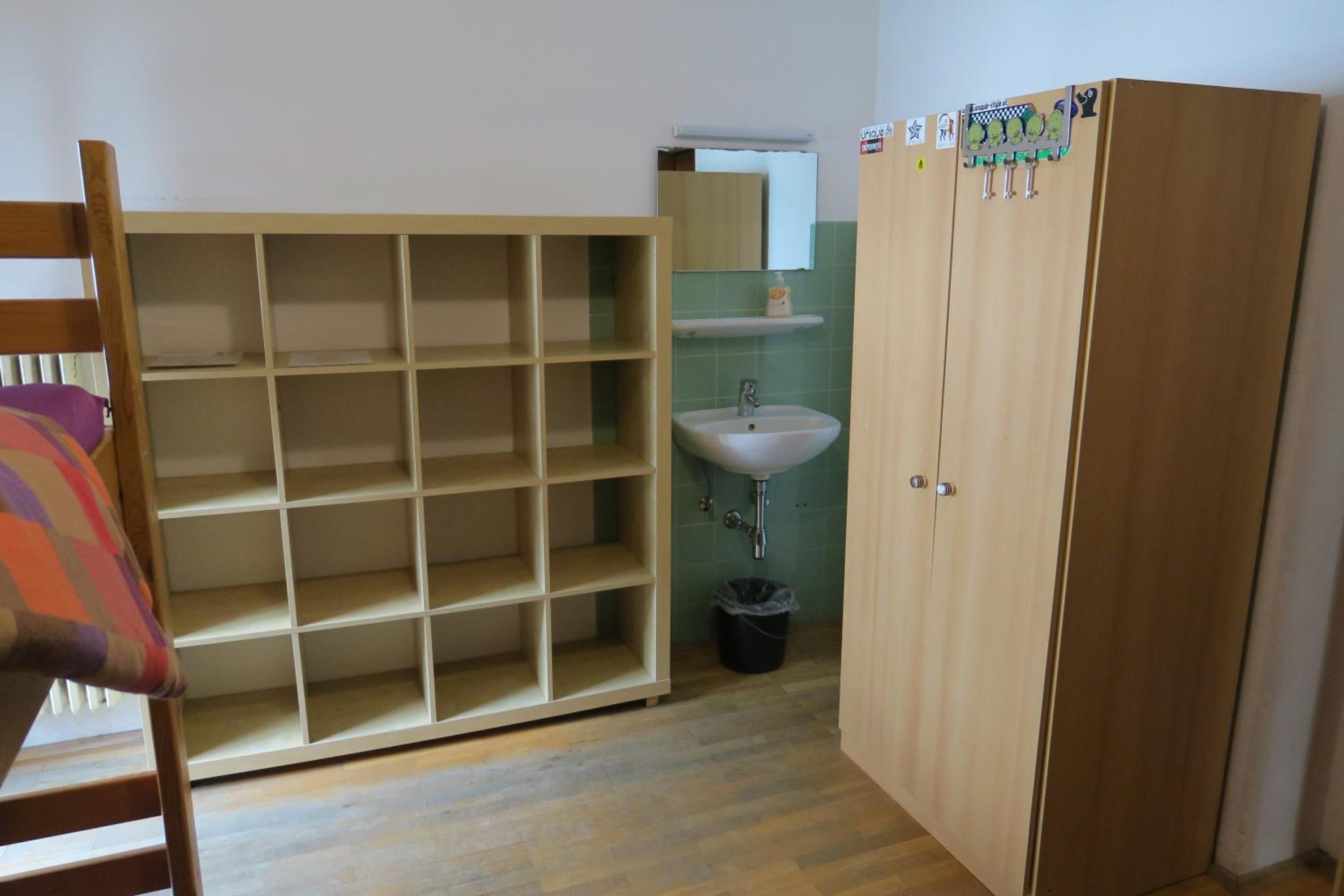 Photo 16