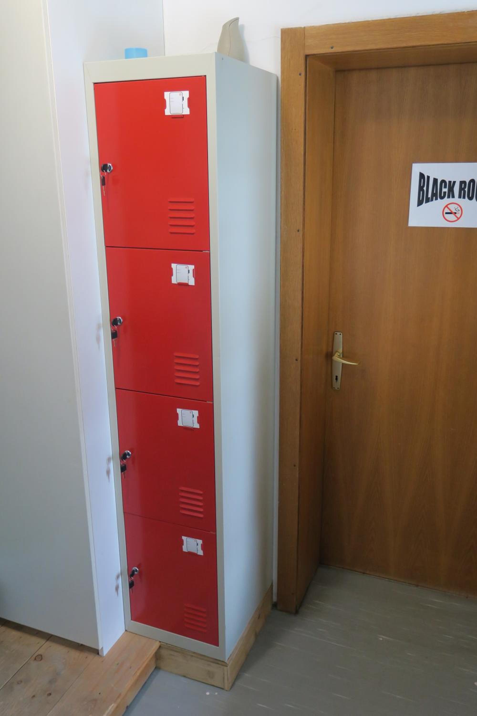 Photo 18