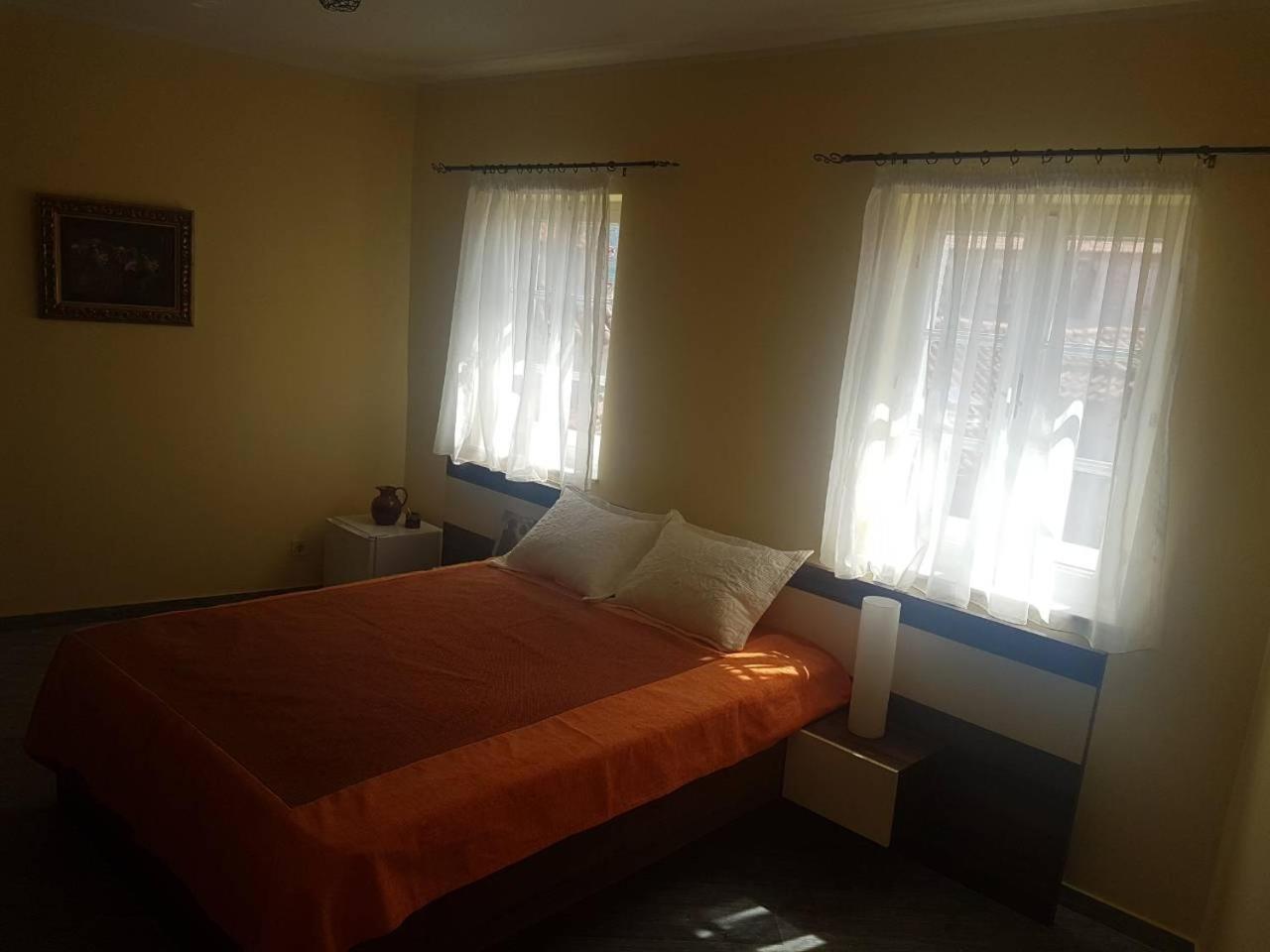 Rooms Dana Old Town Budva
