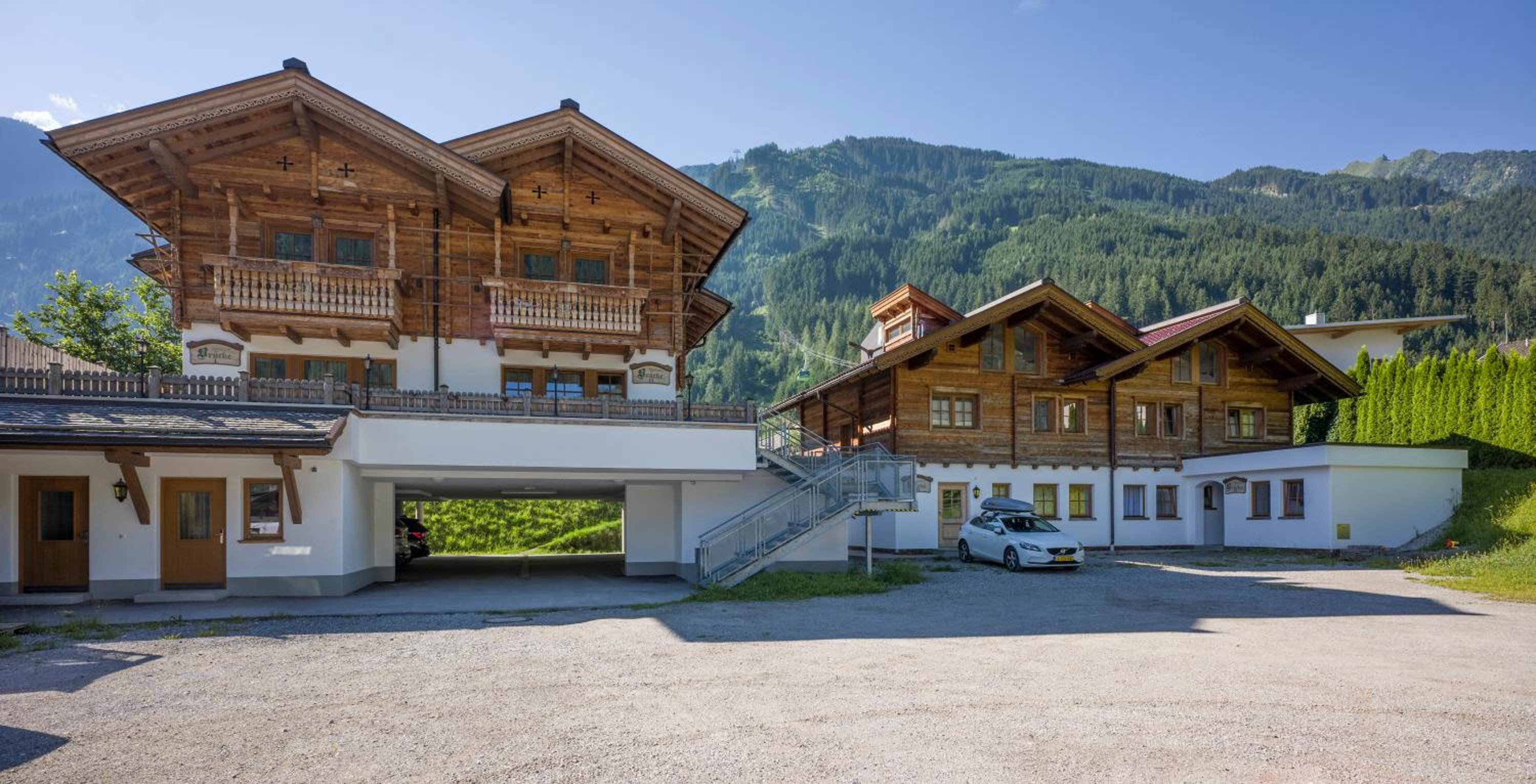 Alpenchalet Brücke