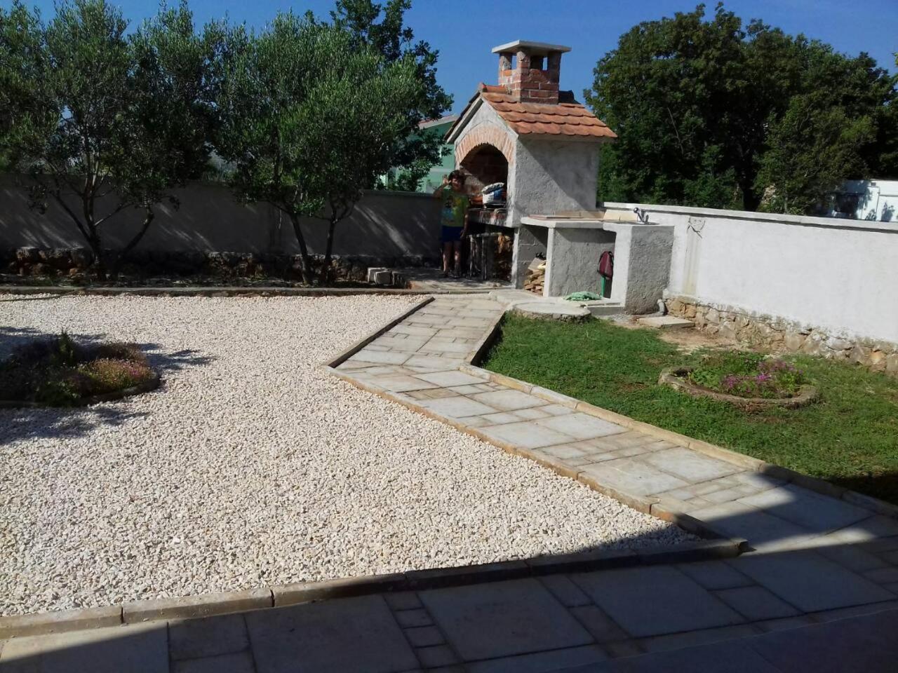 Photo 59