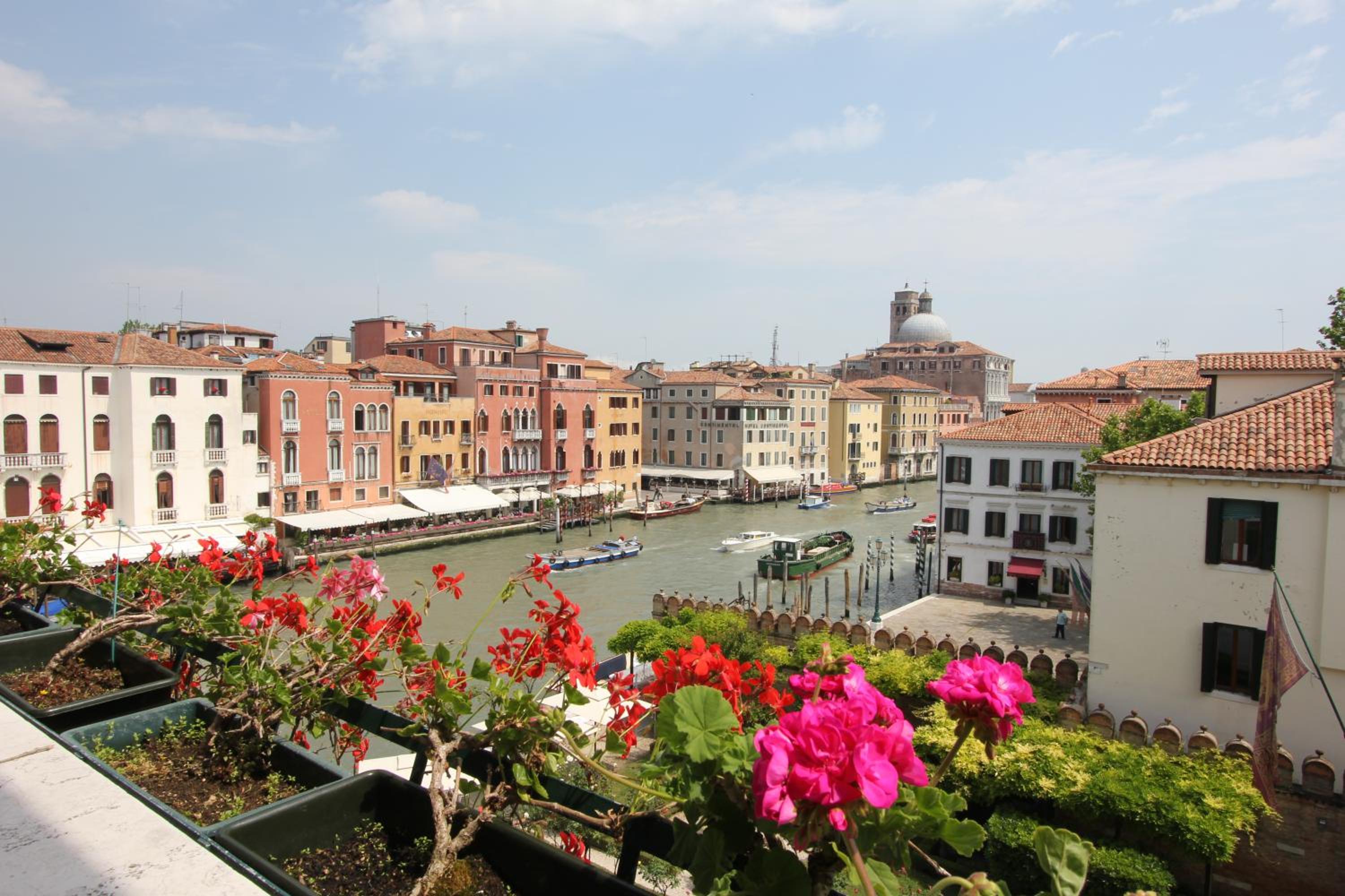 City Apartments Rialto Market