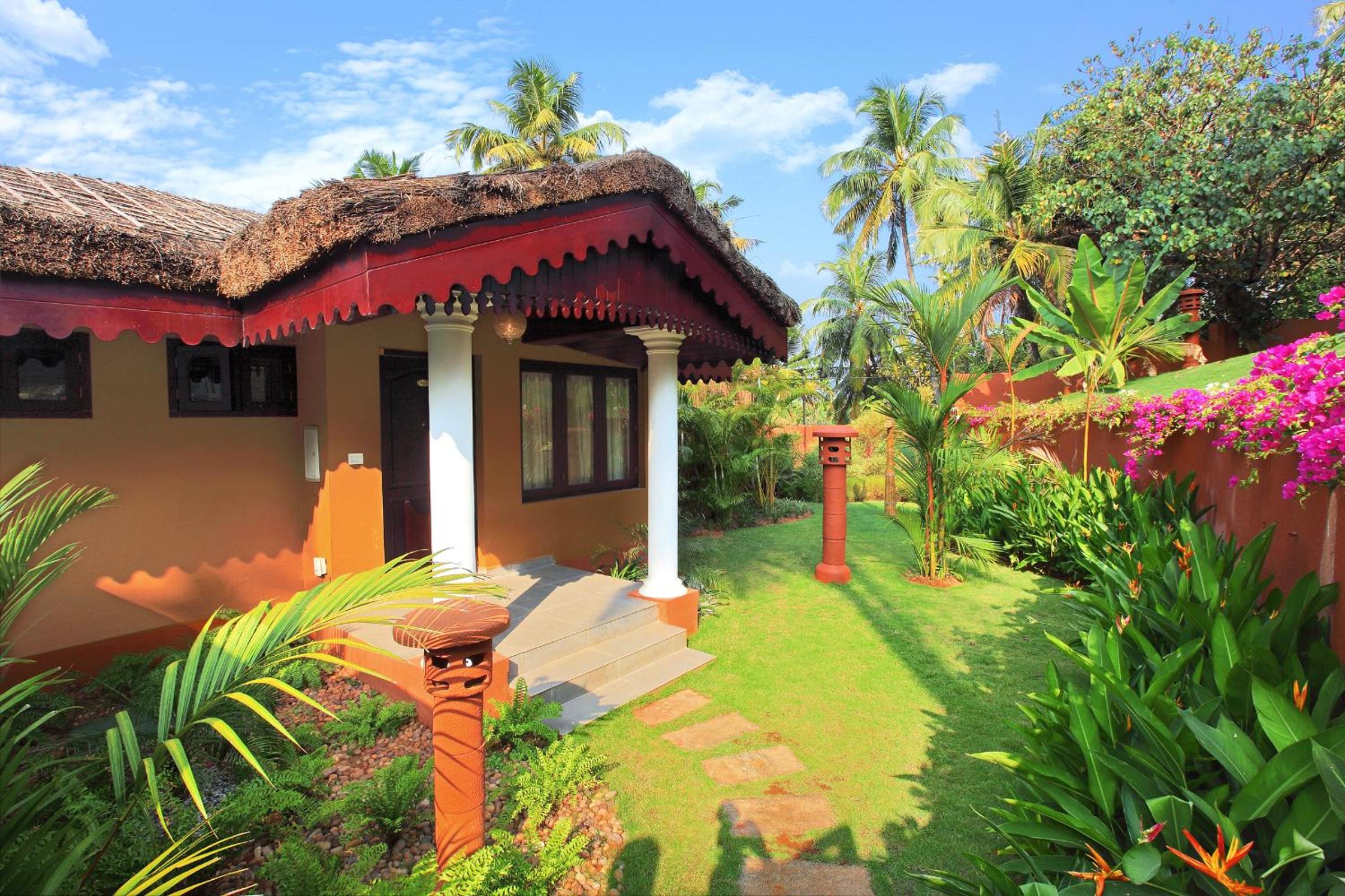Fragrant Nature Backwater Resort & Ayurveda Spa Kollam view 5
