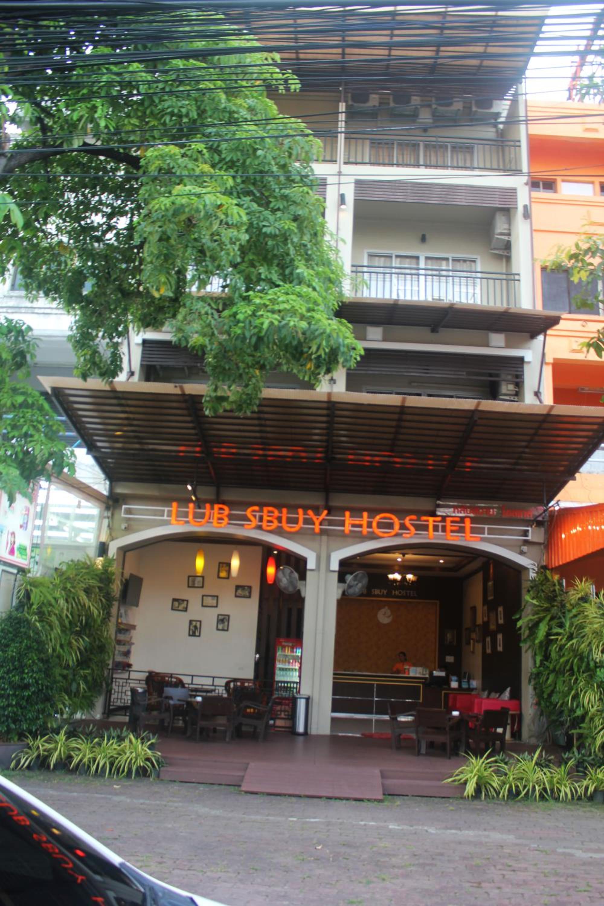 Hotel Lub Sbuy Hostel - Image 1