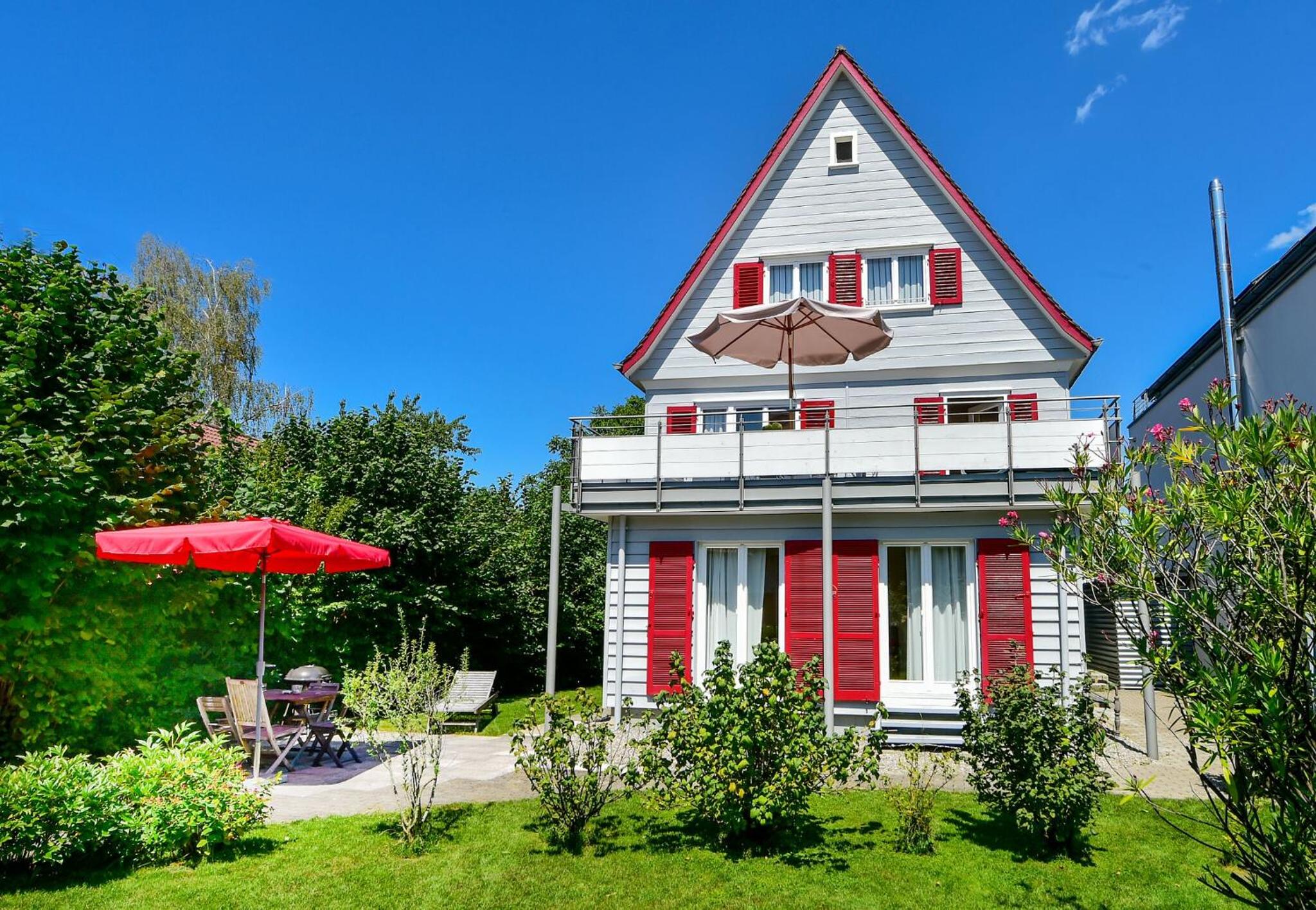 Villa Kunterbunt view 2