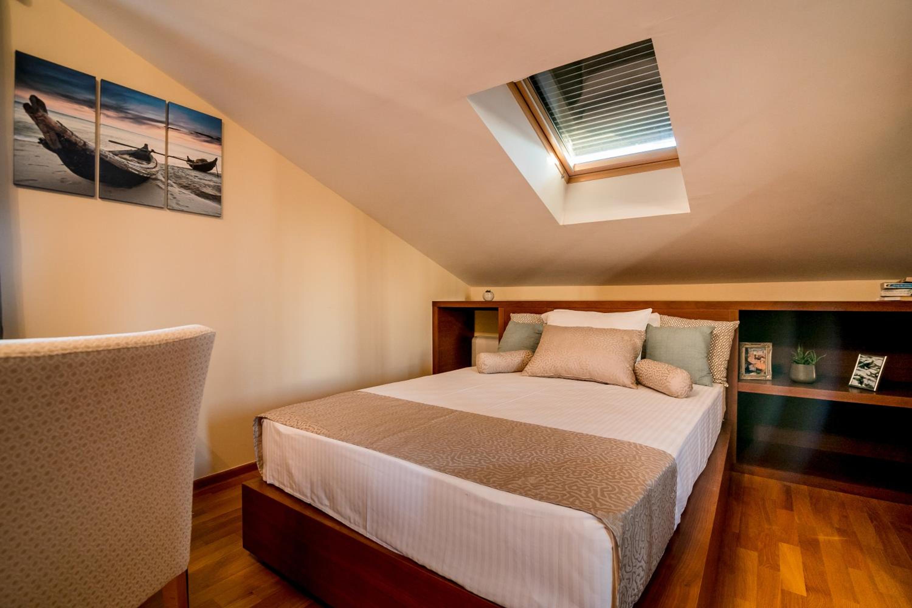 Hedera Residences - Kumbor