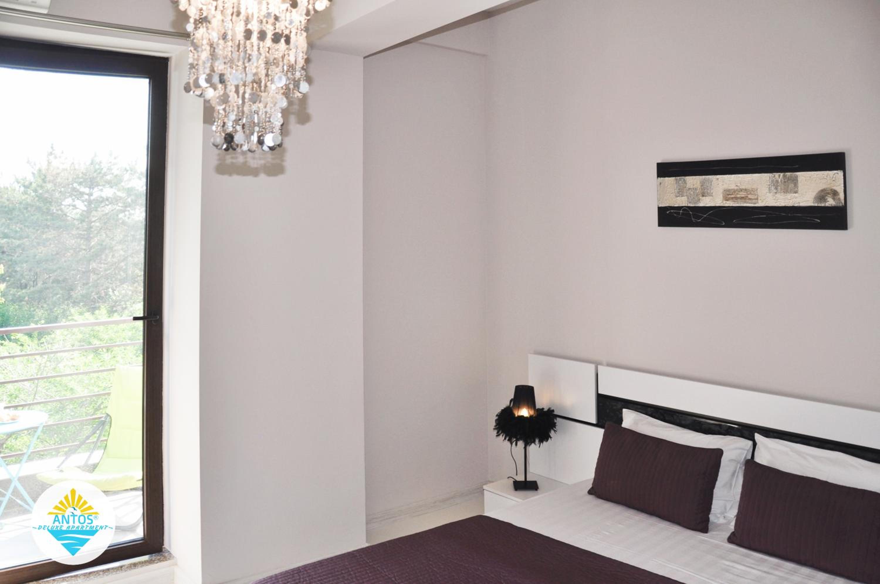 Antos Deluxe Apartment view 2