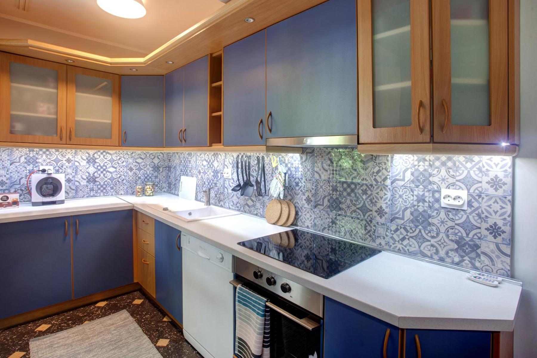 Spacious flat close to the American Embassy, free parking place view 3