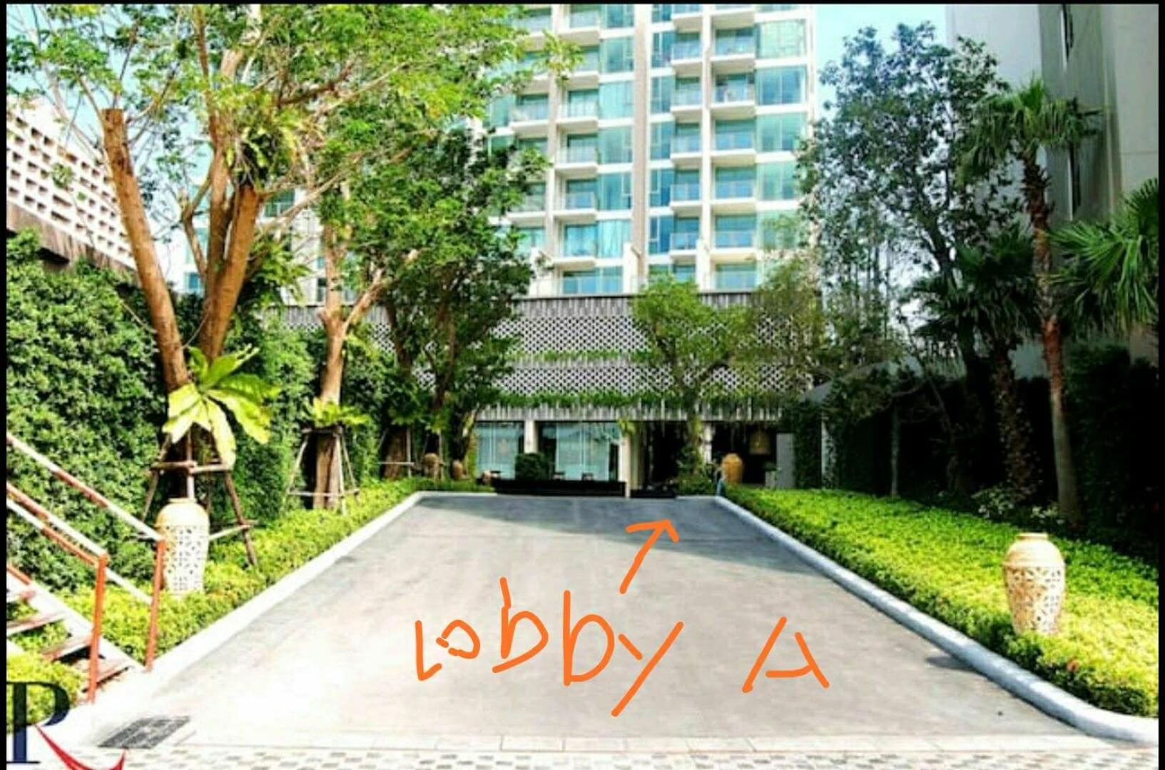 The Riviera Wongamat Hong Apartment