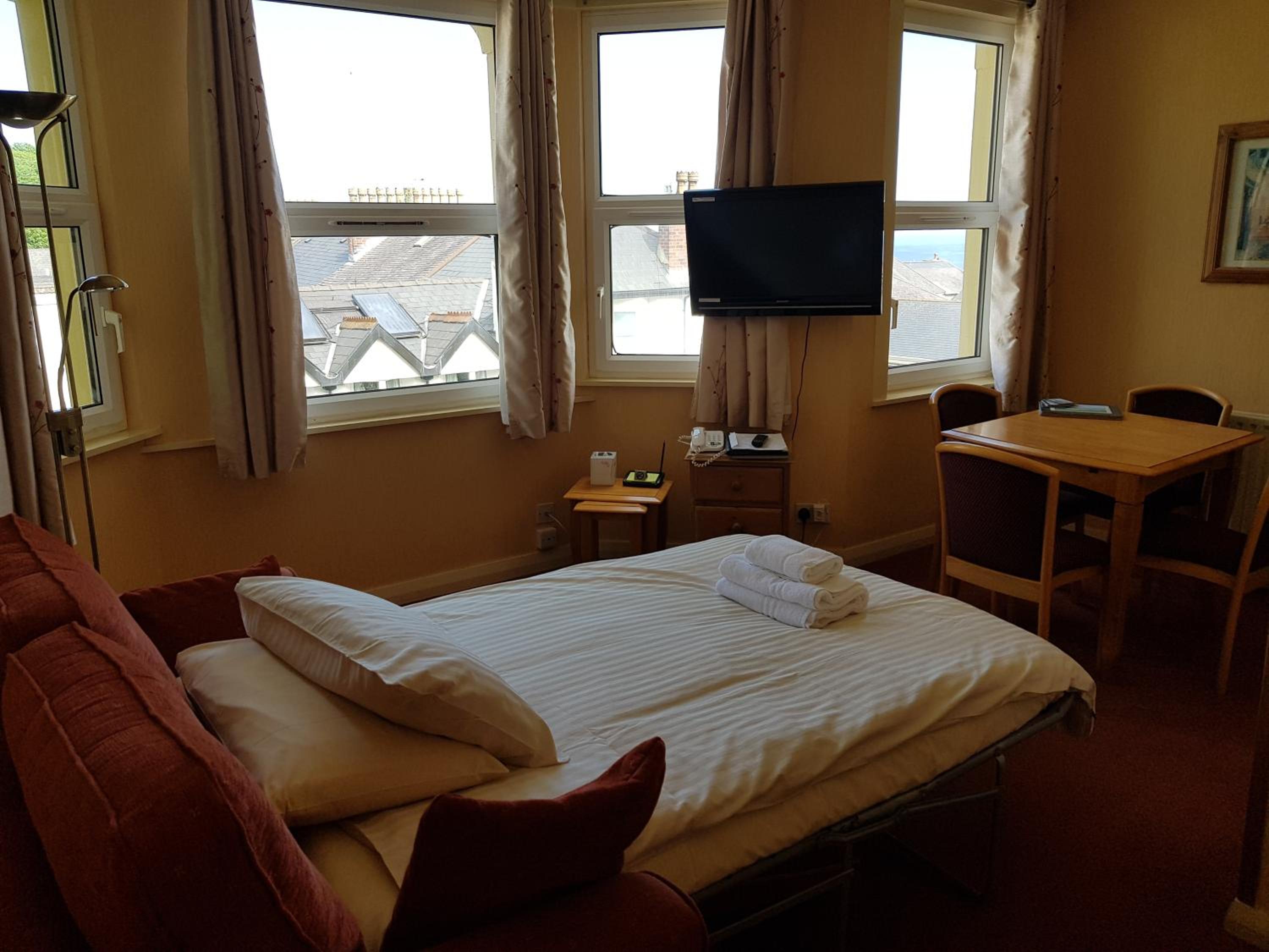 Douglas Vacations - Welbeck Hotel  Apartments - Property Image 1