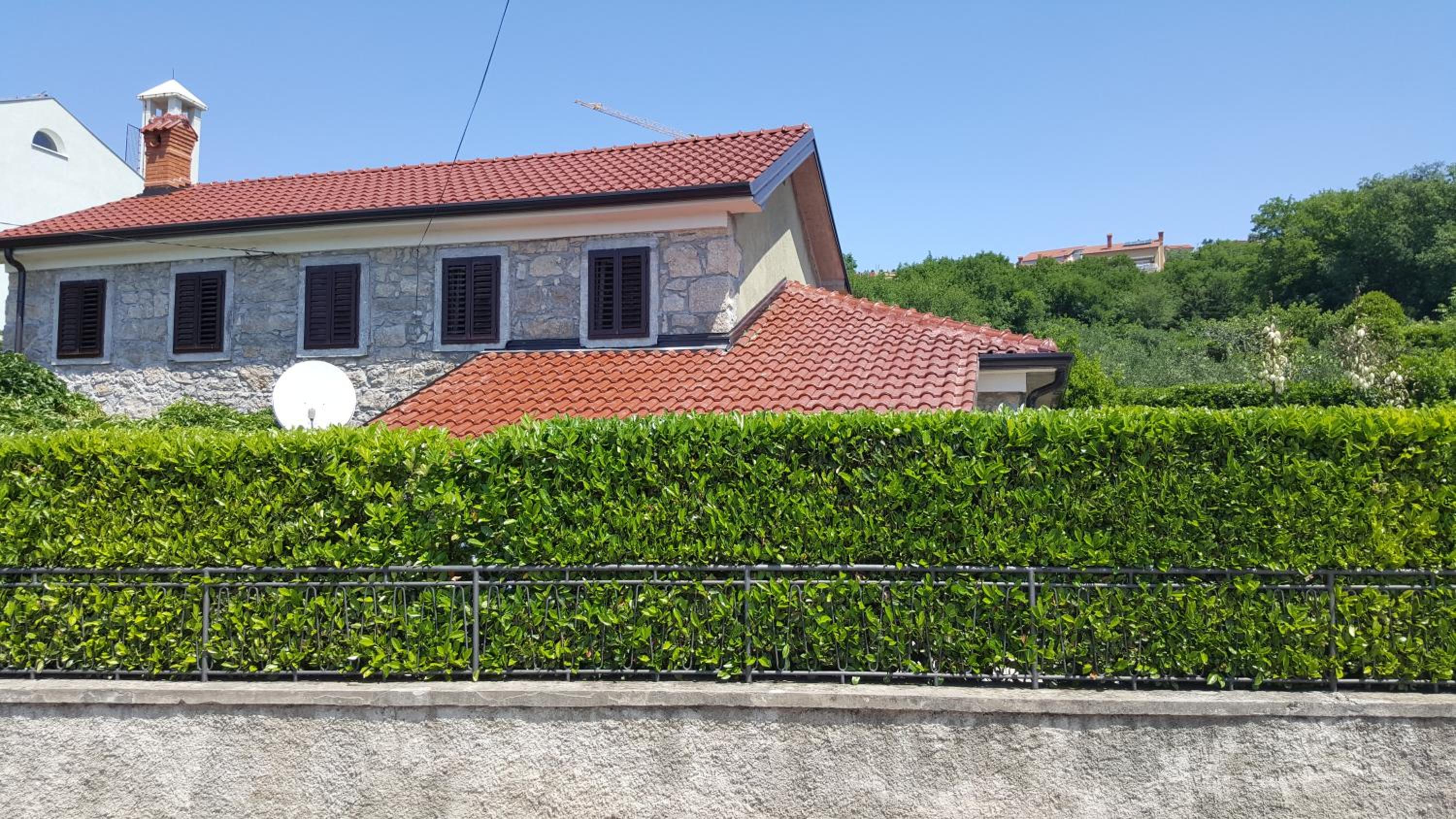 Apartman Pelcic,with WiFi and free parking view 4