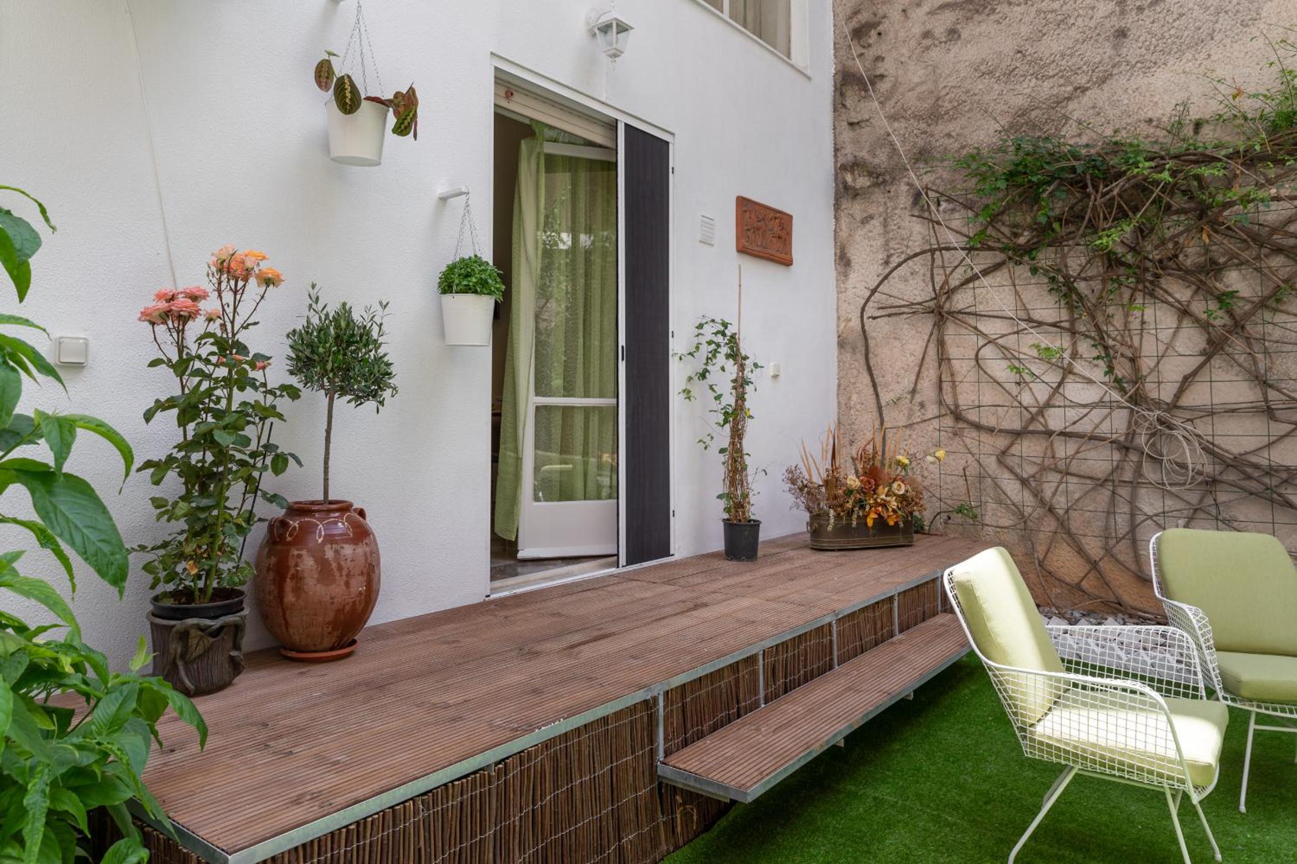 Acropolis Koukaki Loft Private Garden
