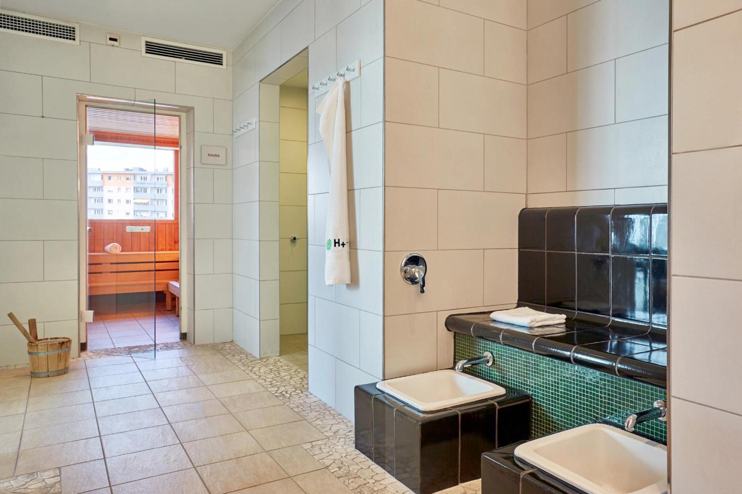 Salzburg Vacations - H Hotel Salzburg - Property Image 9