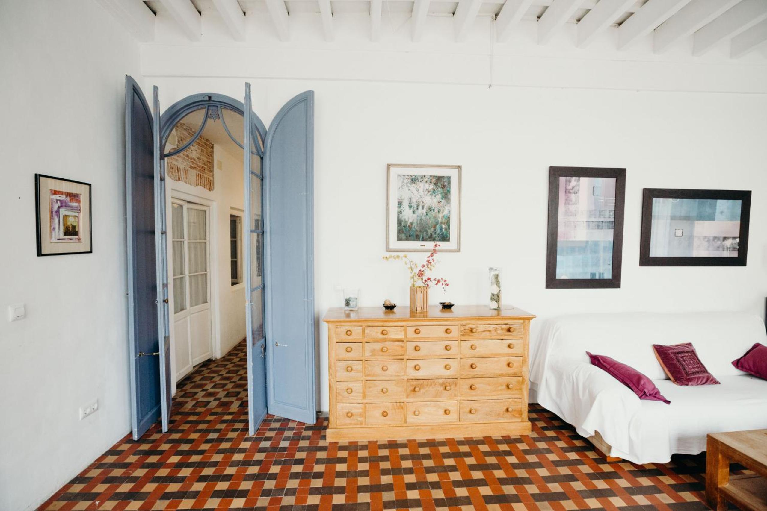 hotel room