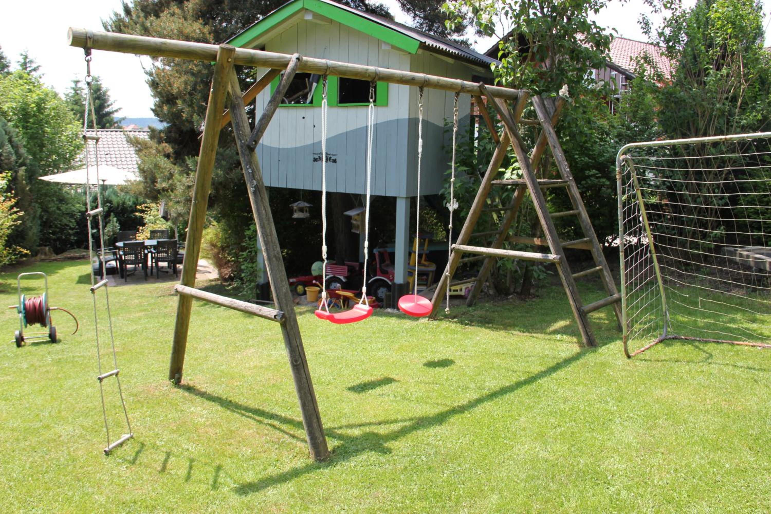 Villa Relax - Ferienwohnungen & Hallenbad & Relaxgarten