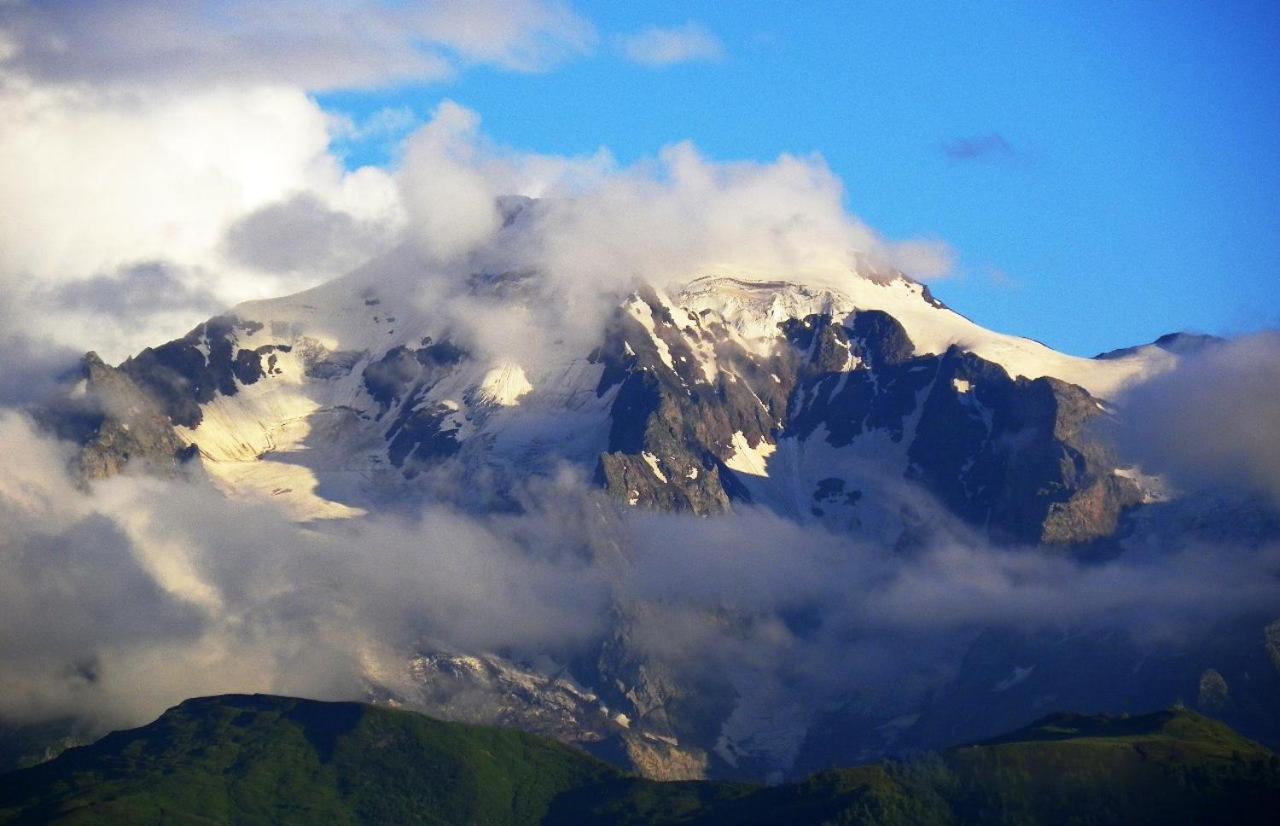 Peak Mazeri Guest House view 2
