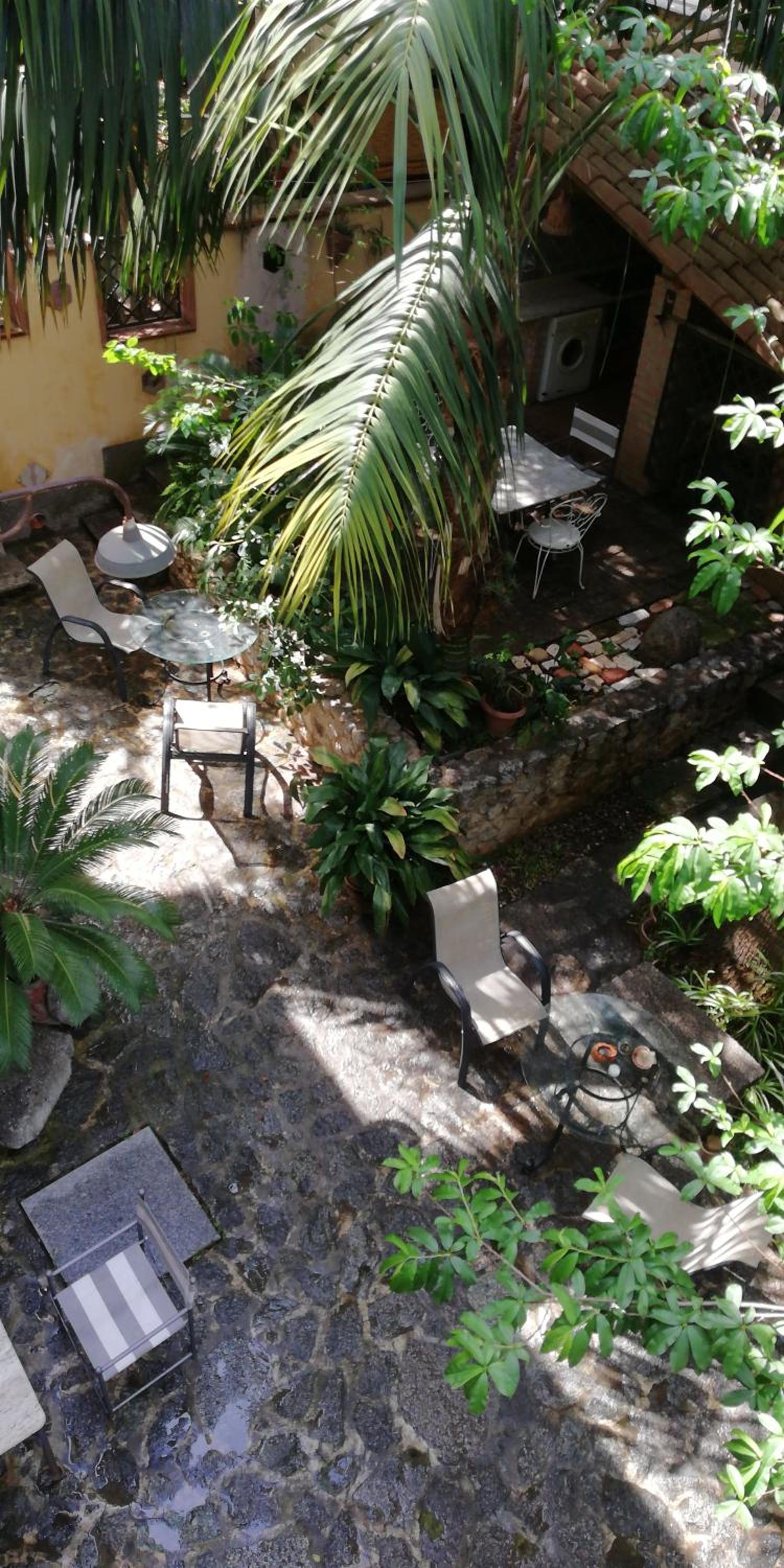 Photo 42