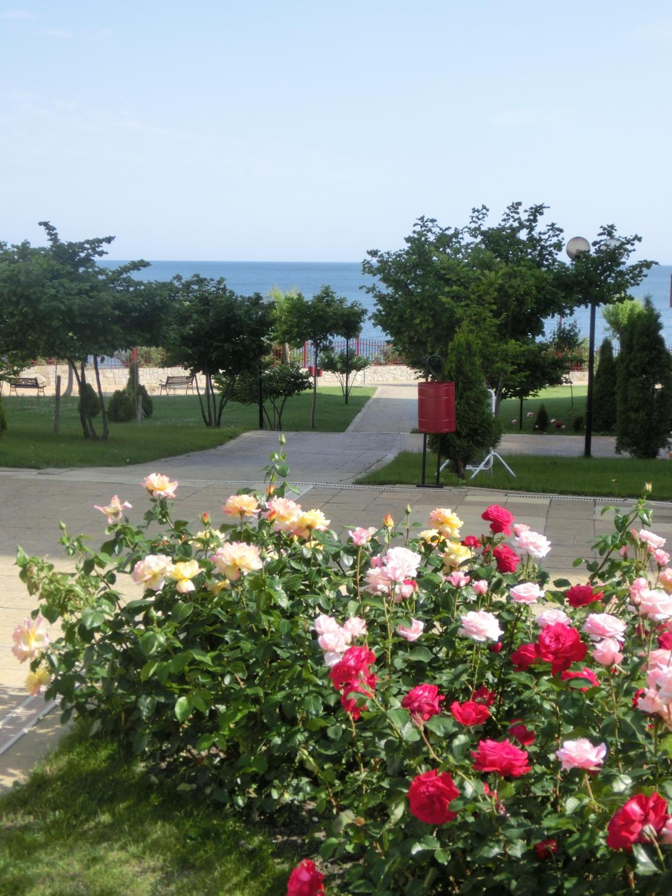 Sea View apartment, Panorama, Pools and beach, Sveti Vlas view 2