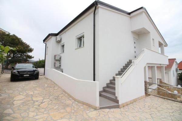 Hotel Mara - Image 1